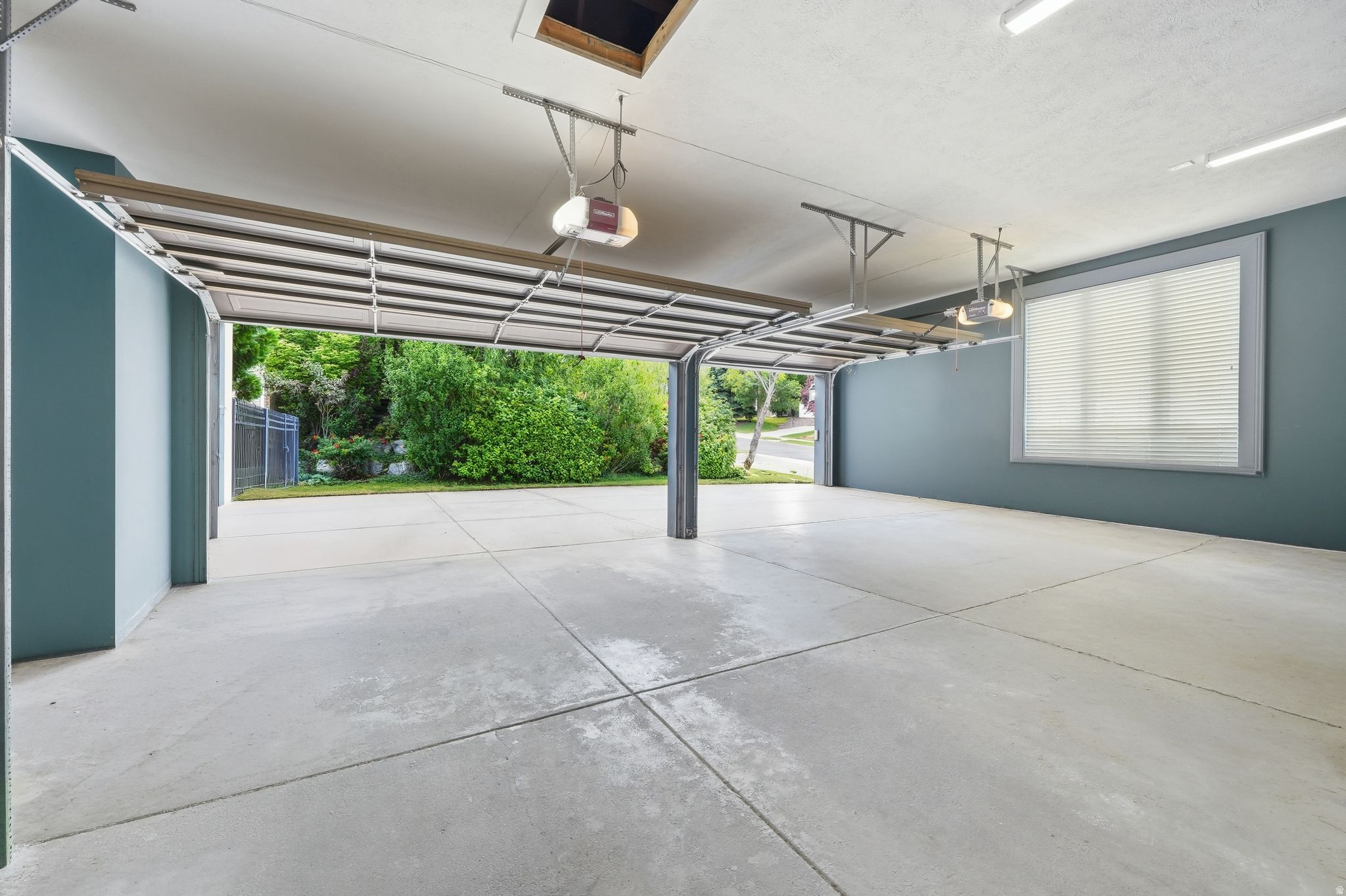 main property photo 64