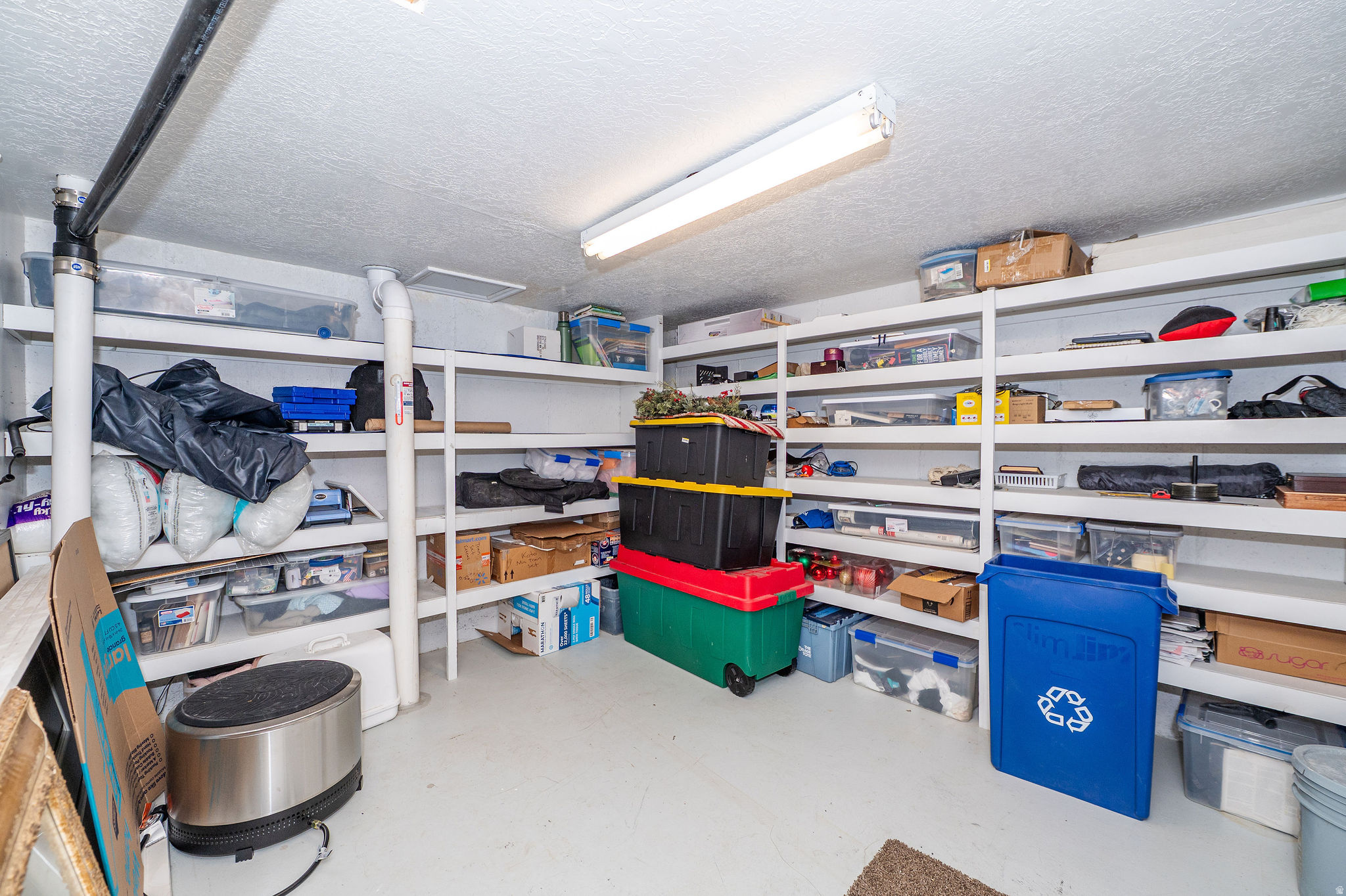 main property photo 59
