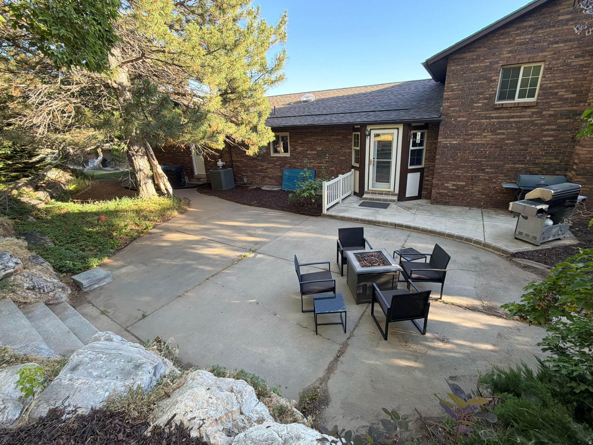 main property photo 65