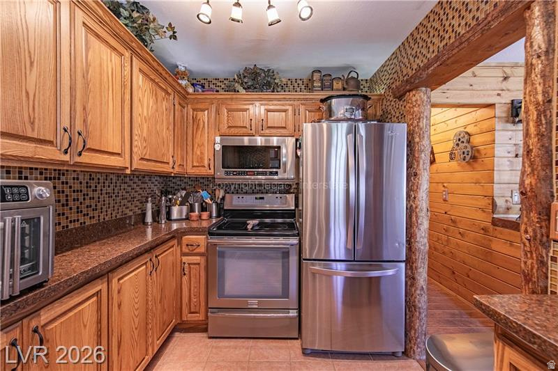 main property photo 71