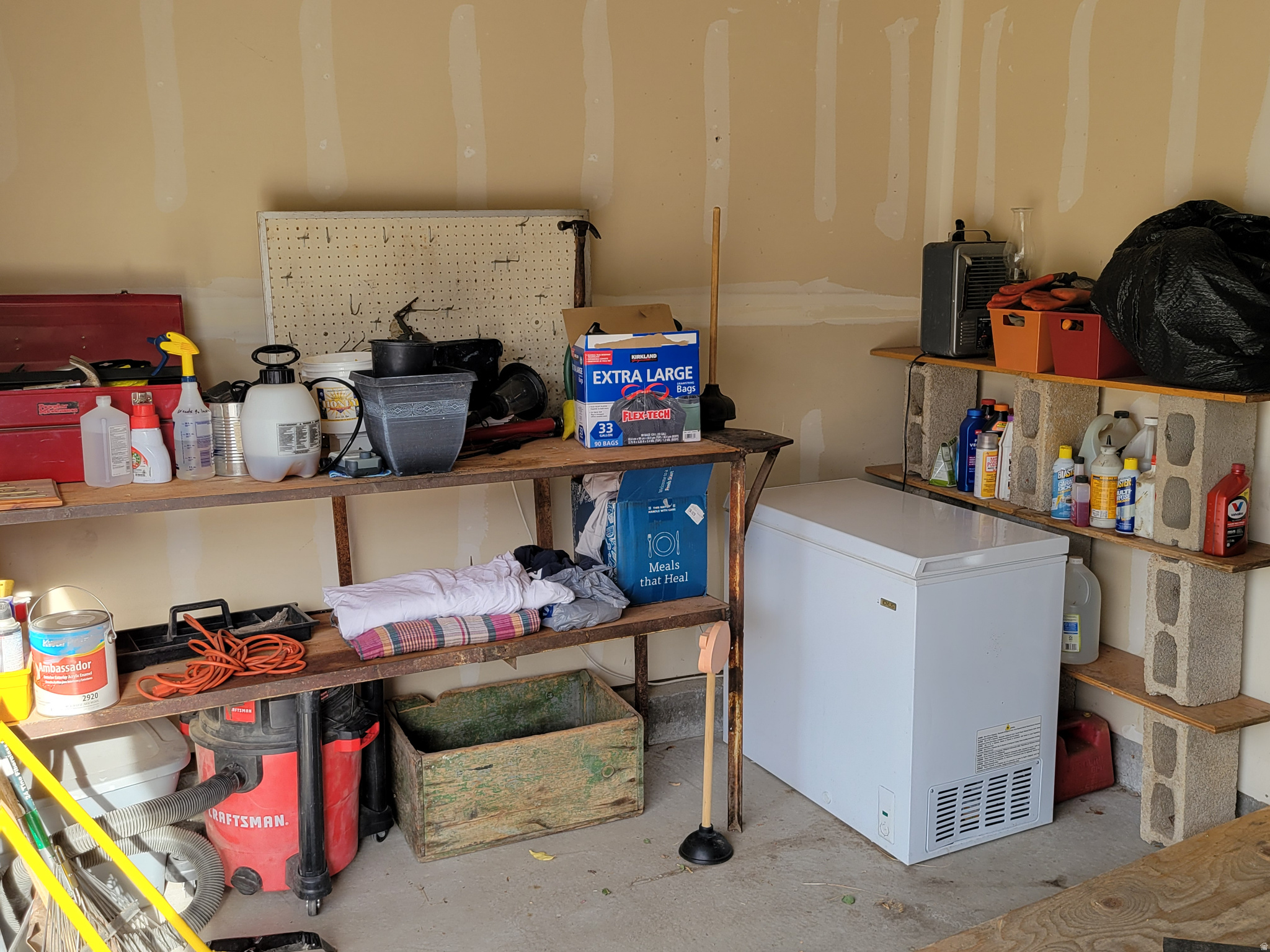 main property photo 25