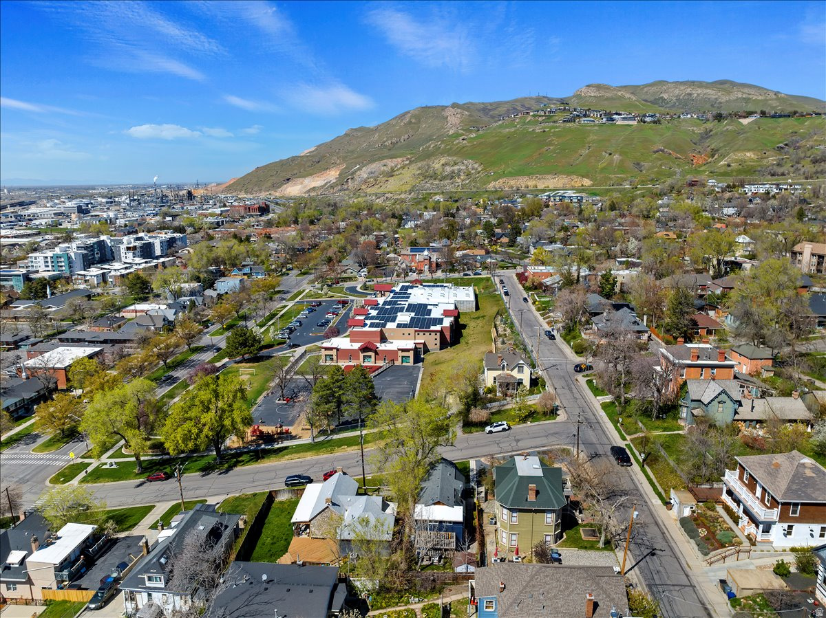 main property photo 48