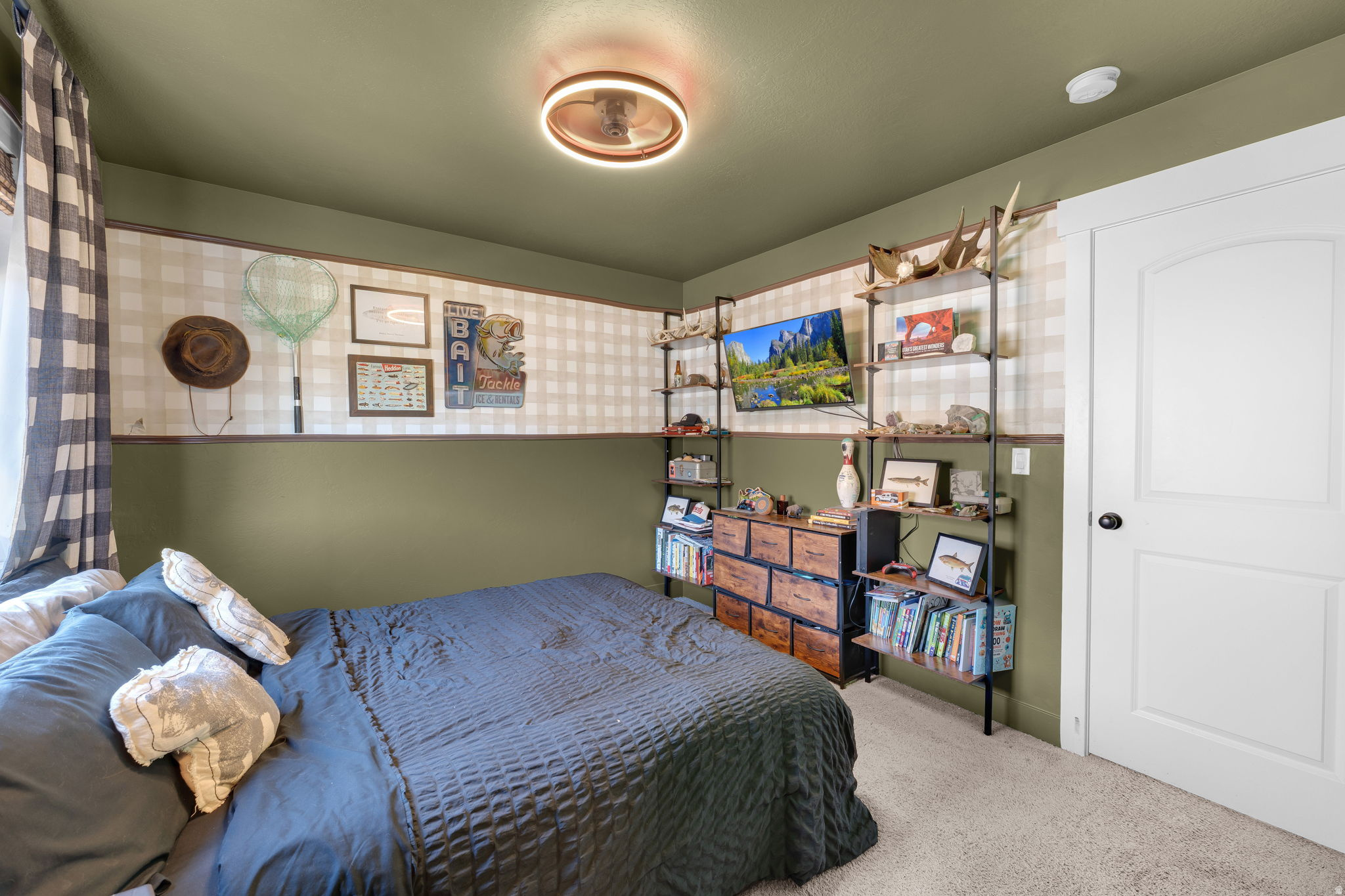 main property photo 22