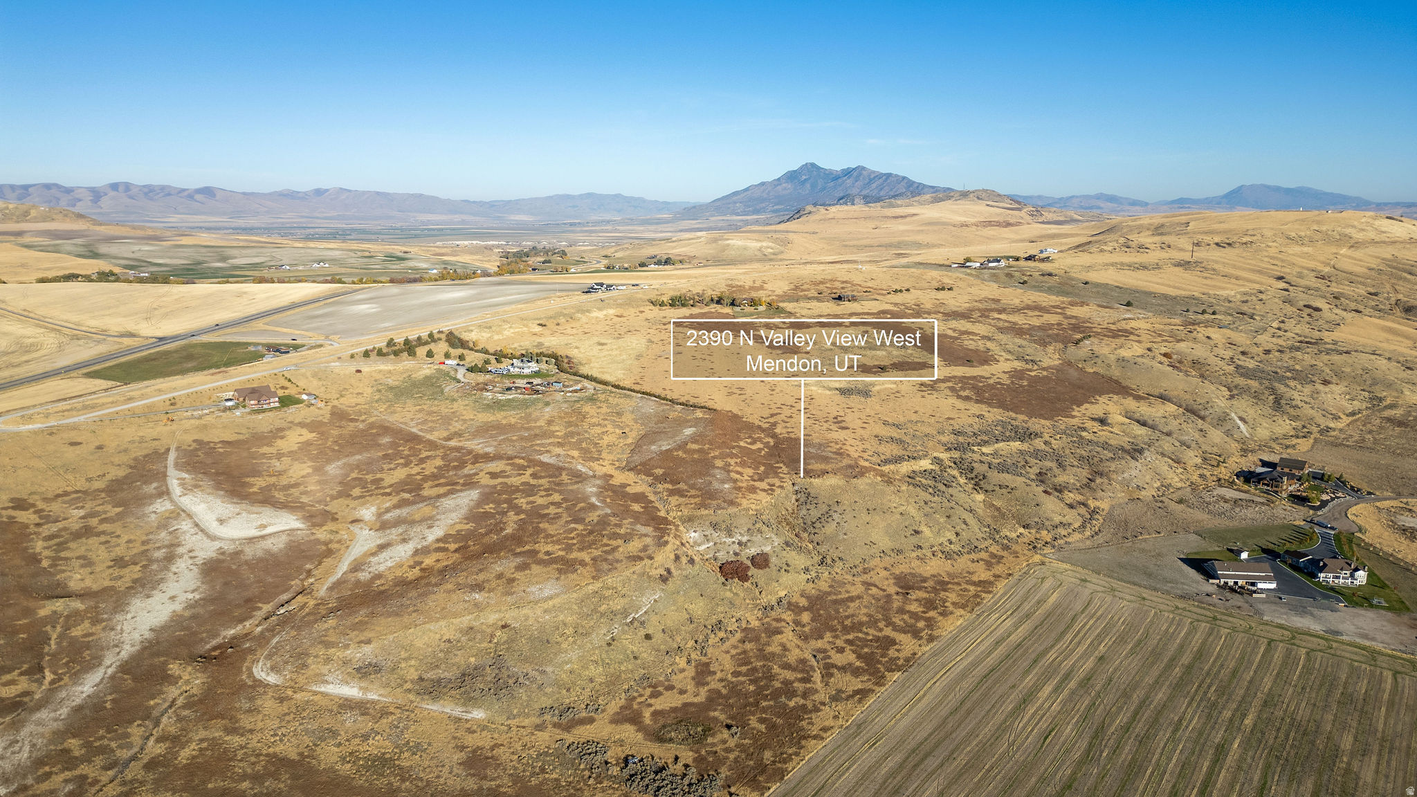 main property photo 9