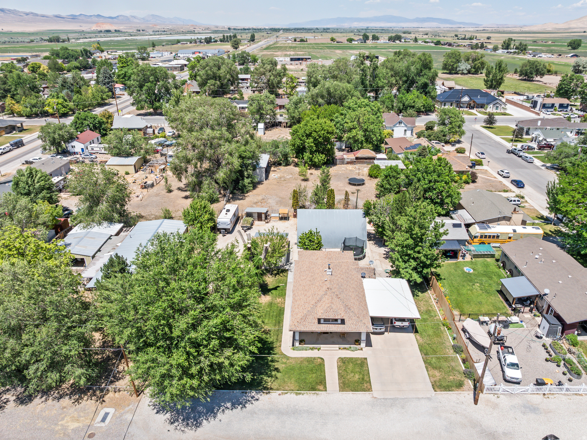 main property photo 47