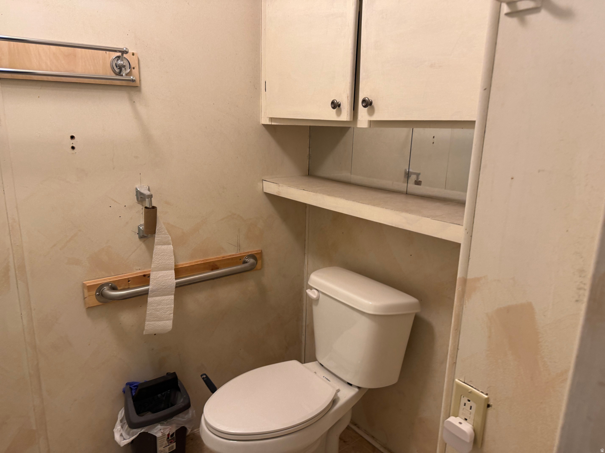 main property photo 14