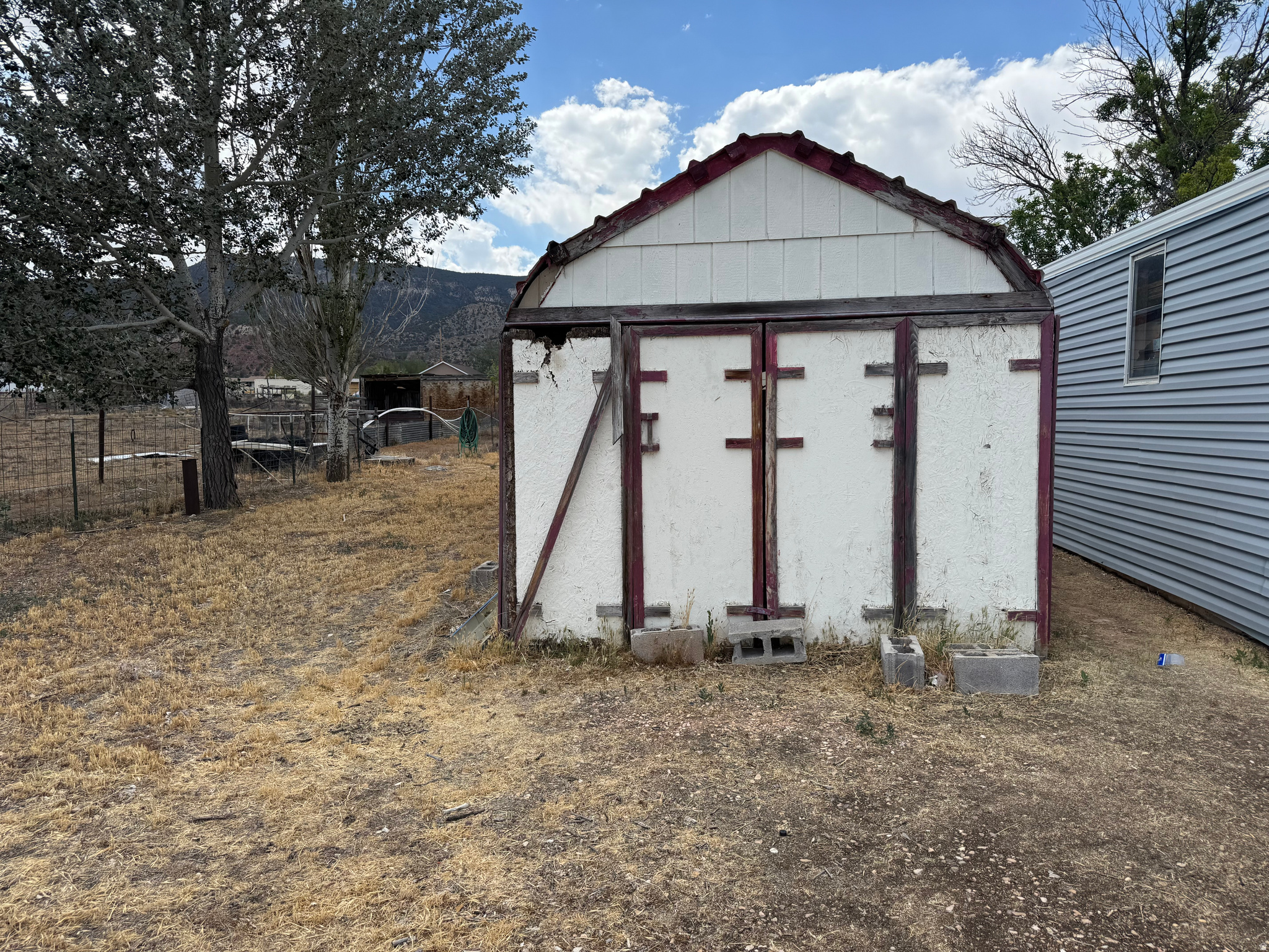 main property photo 18
