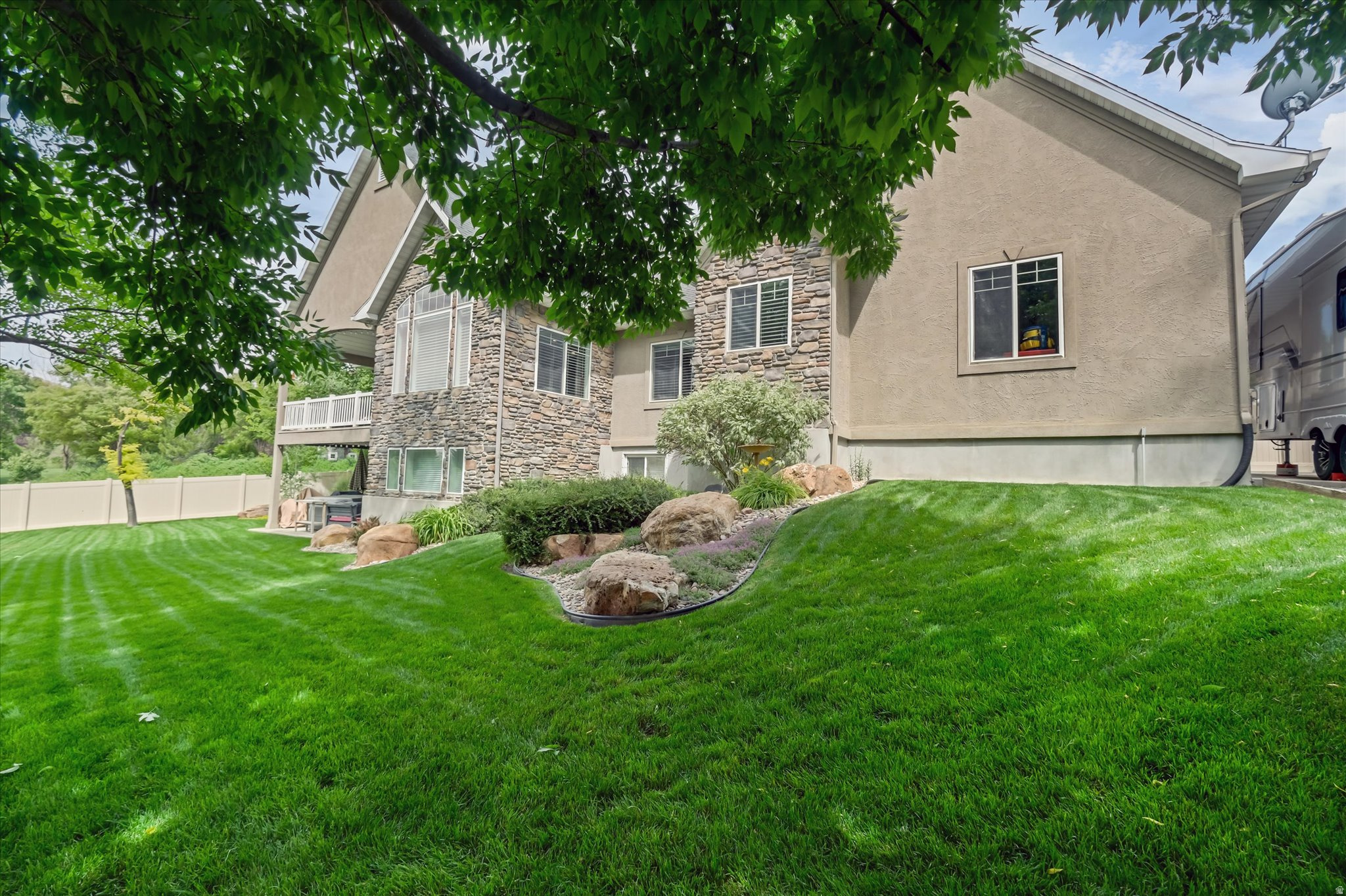 main property photo 53
