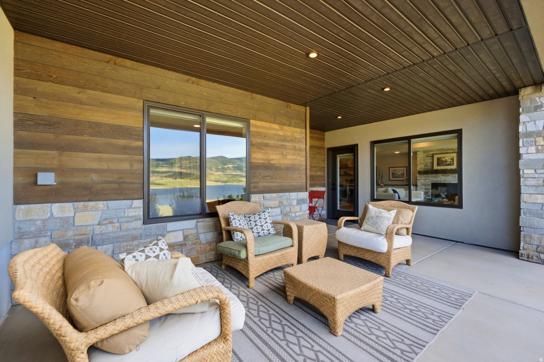 main property photo 65