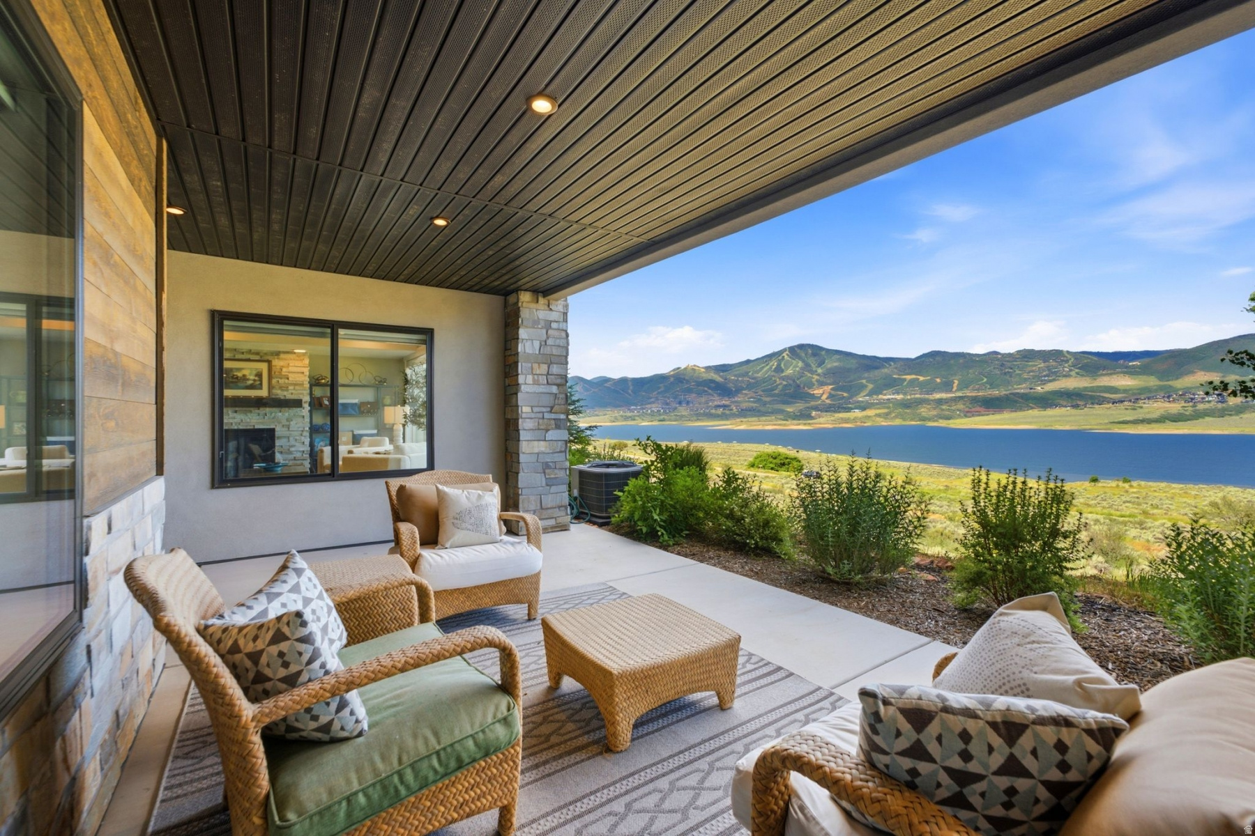 main property photo 66