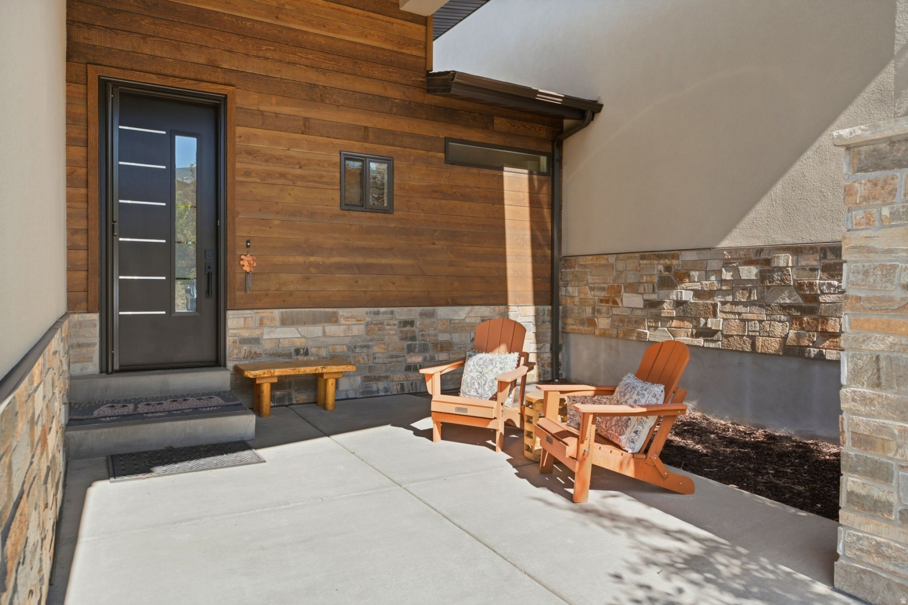 main property photo 70