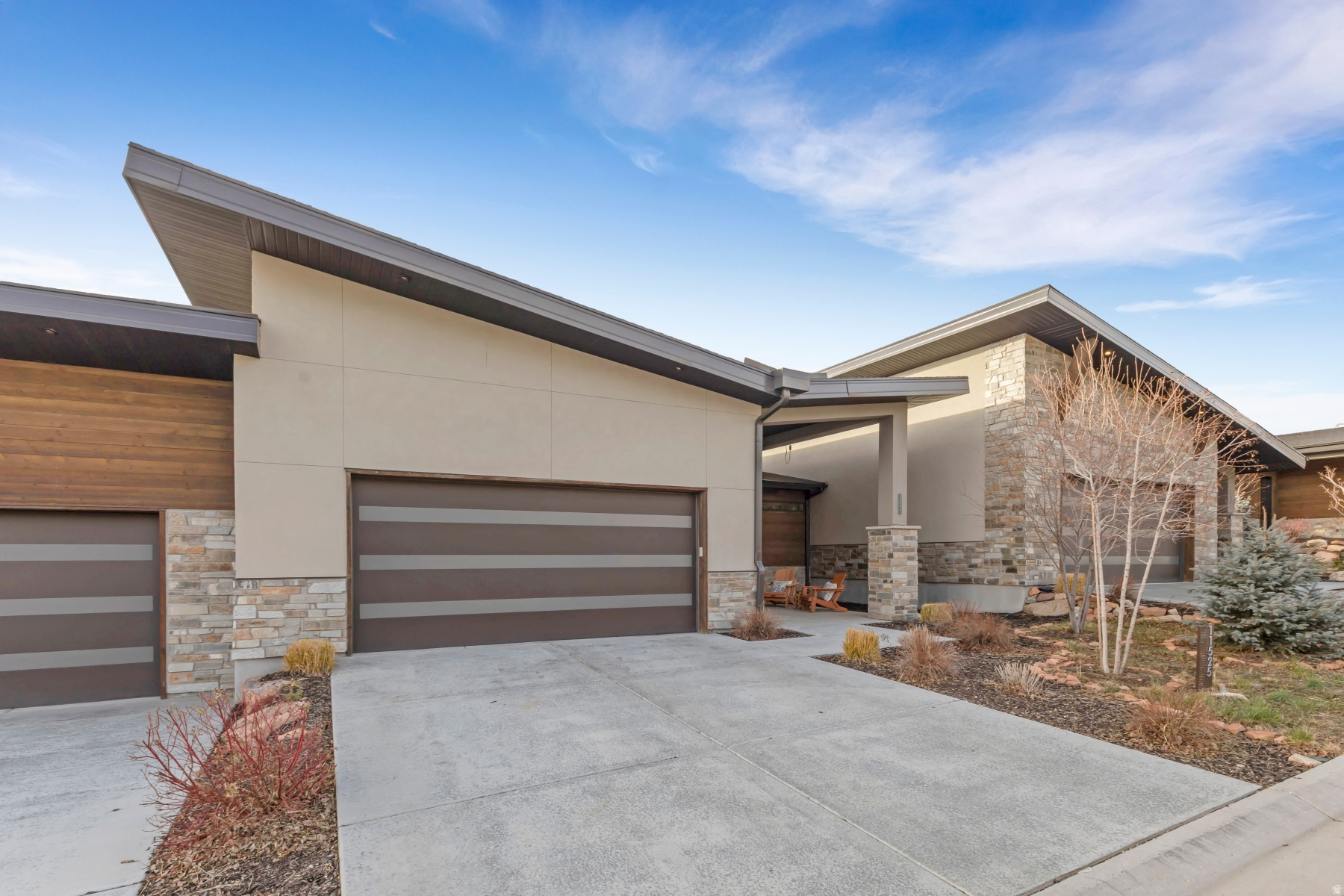 main property photo 79