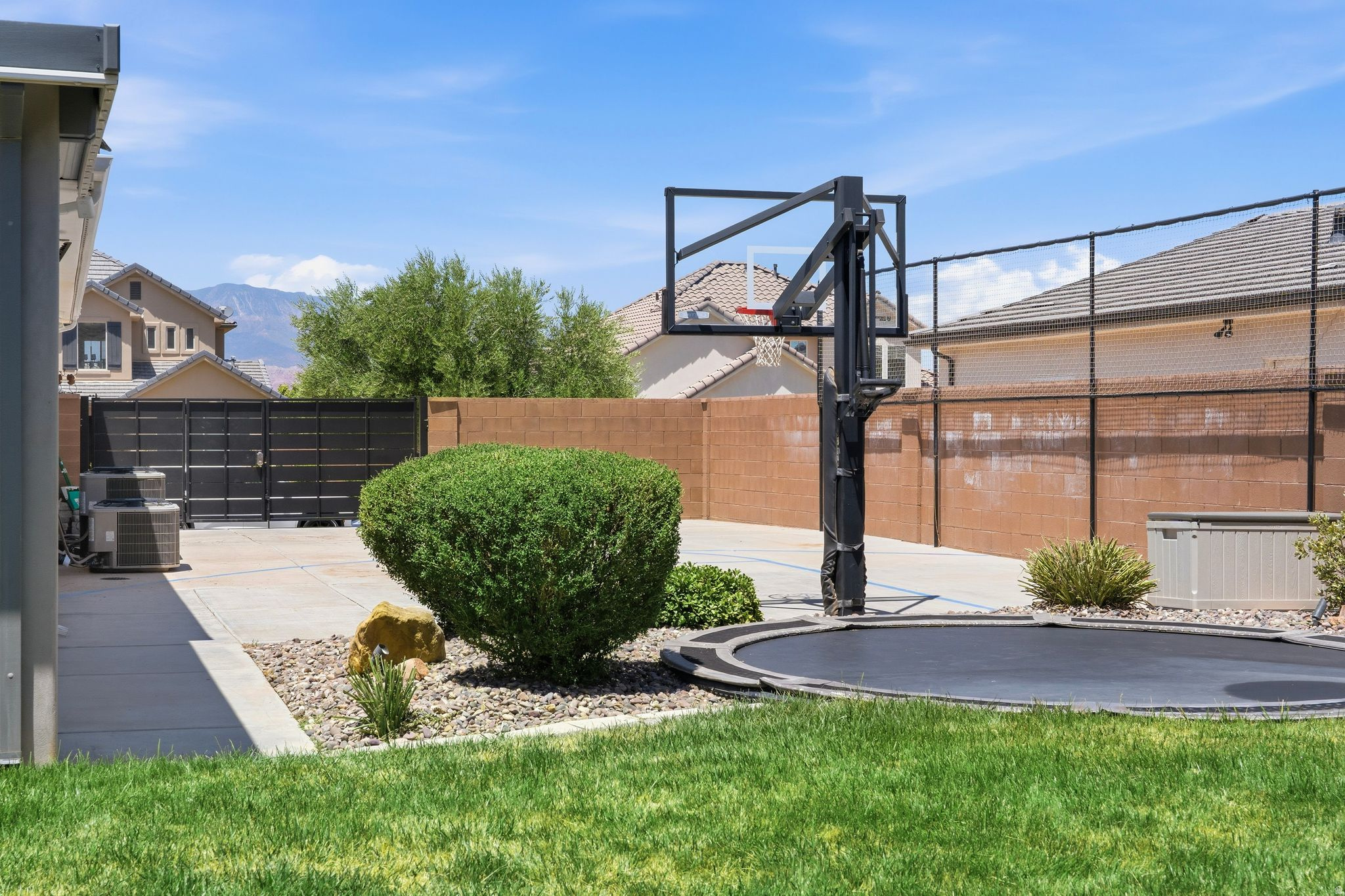 main property photo 47