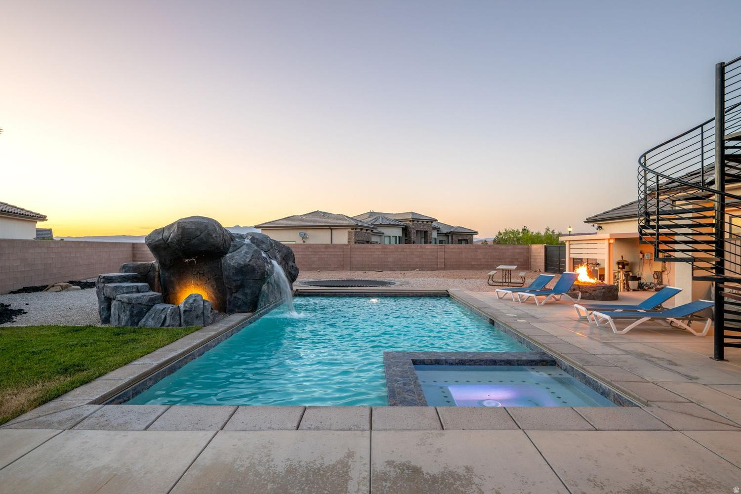 main property photo 48