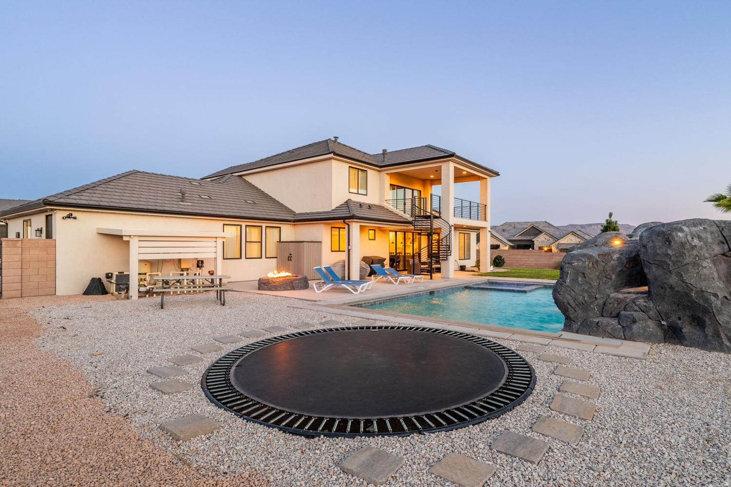 main property photo 70
