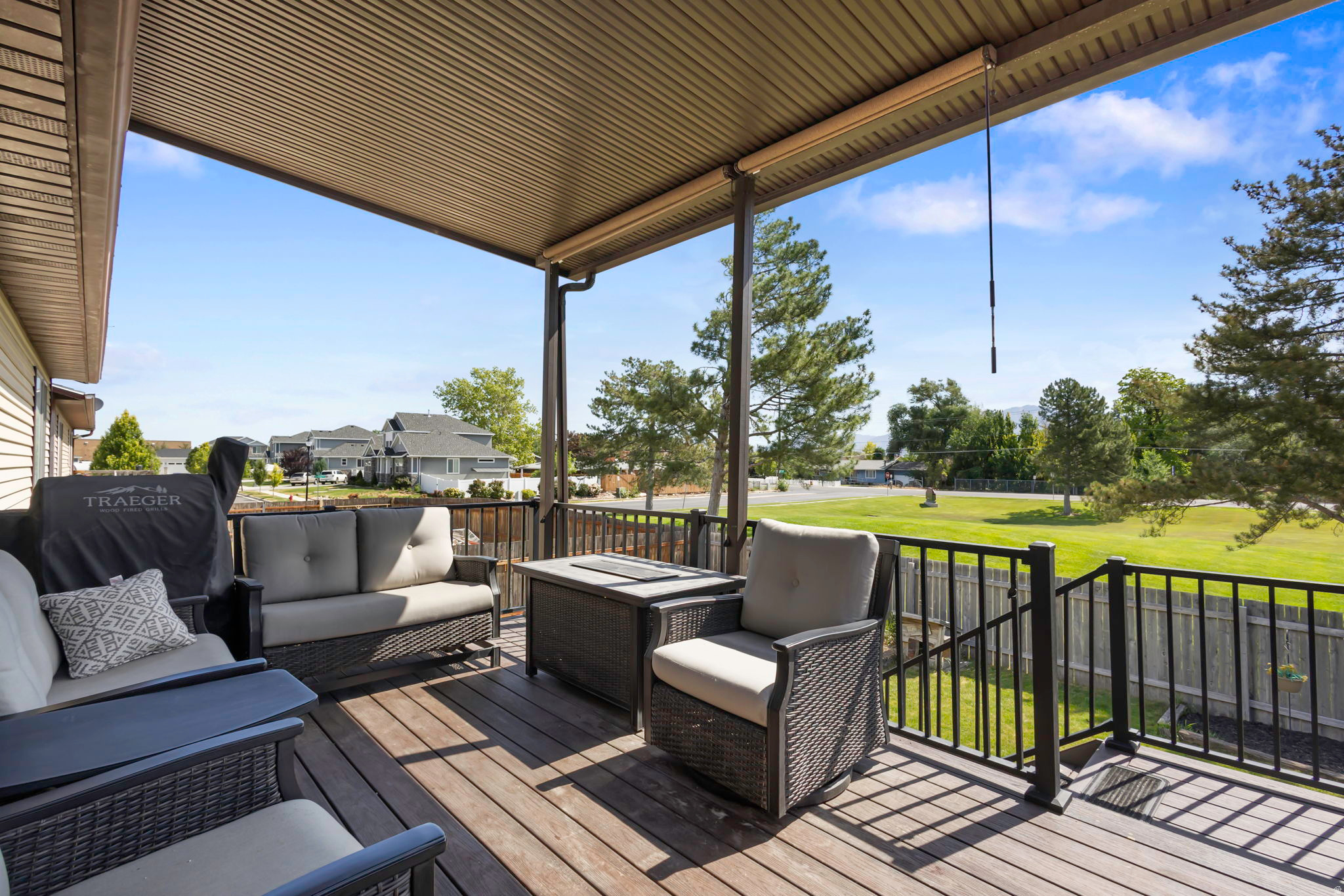 main property photo 23