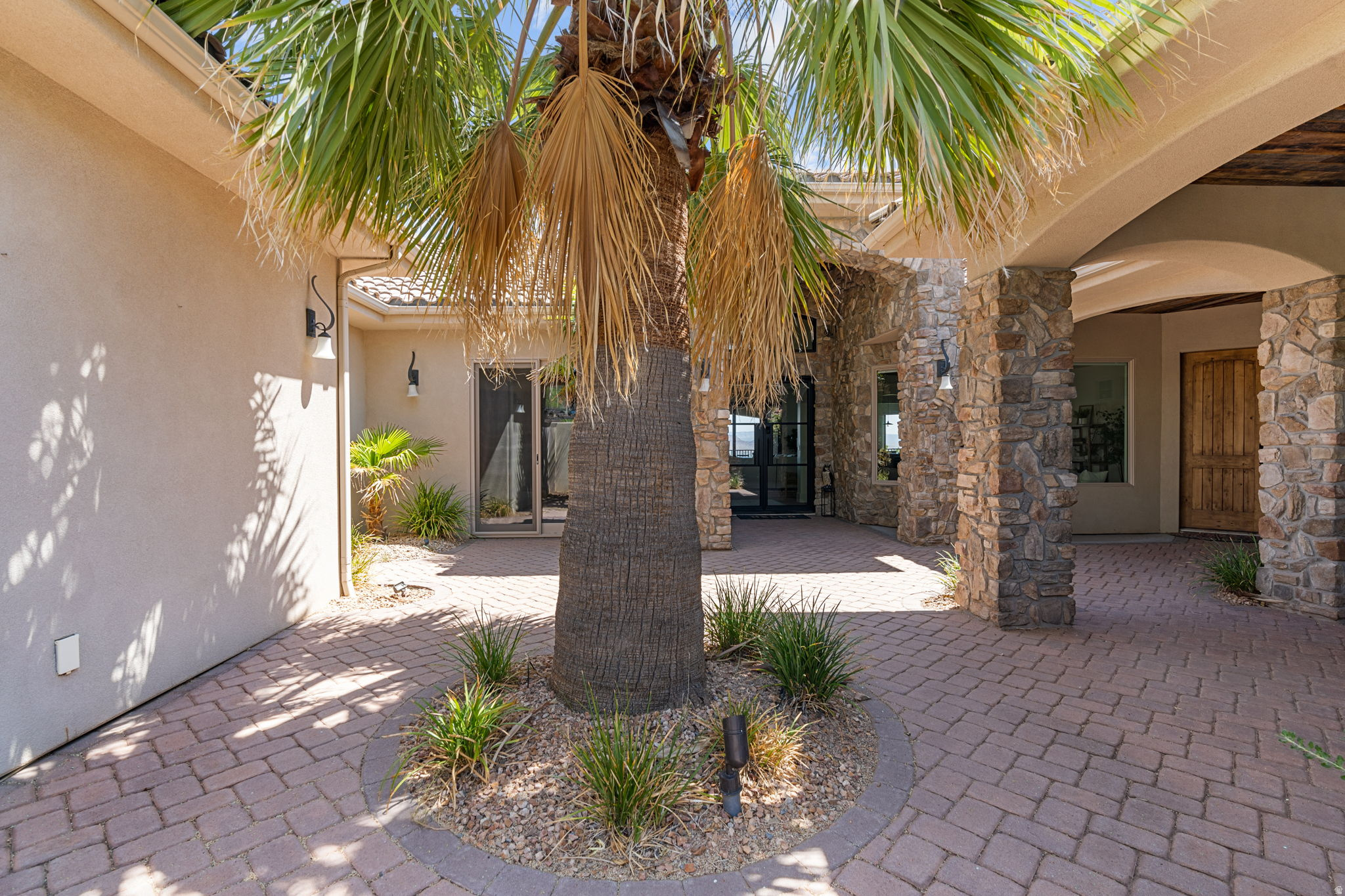 main property photo 101