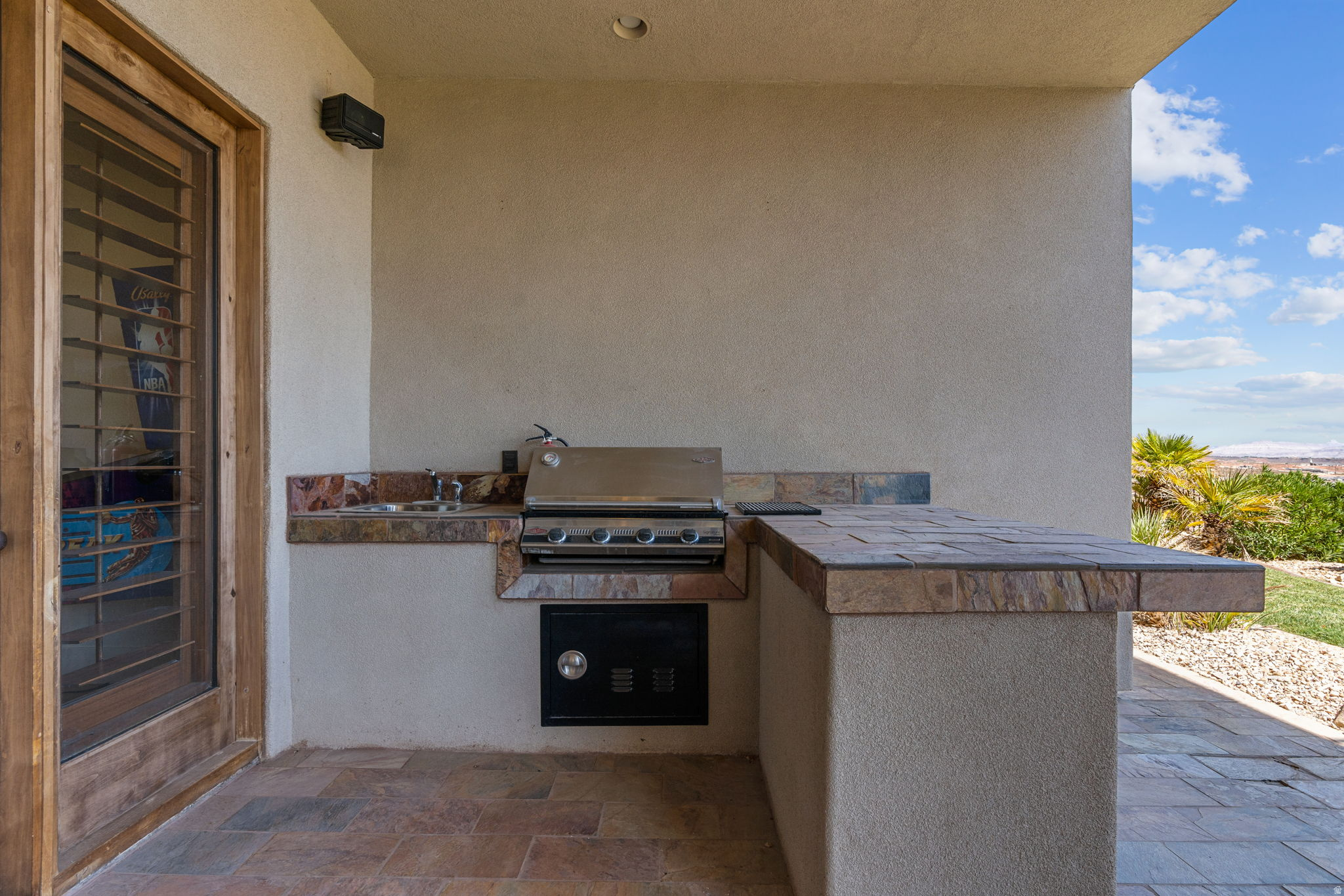 main property photo 67