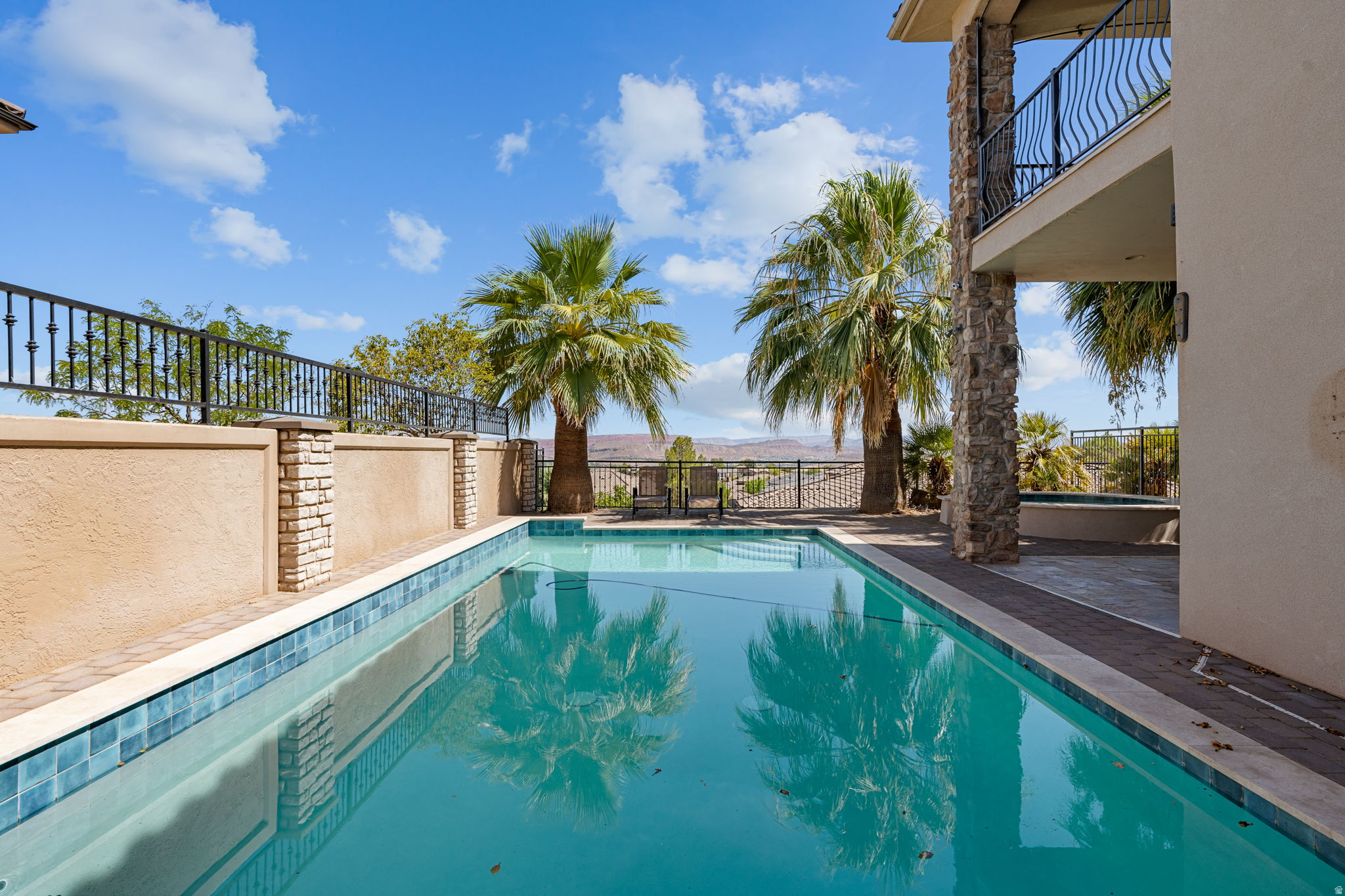 main property photo 76