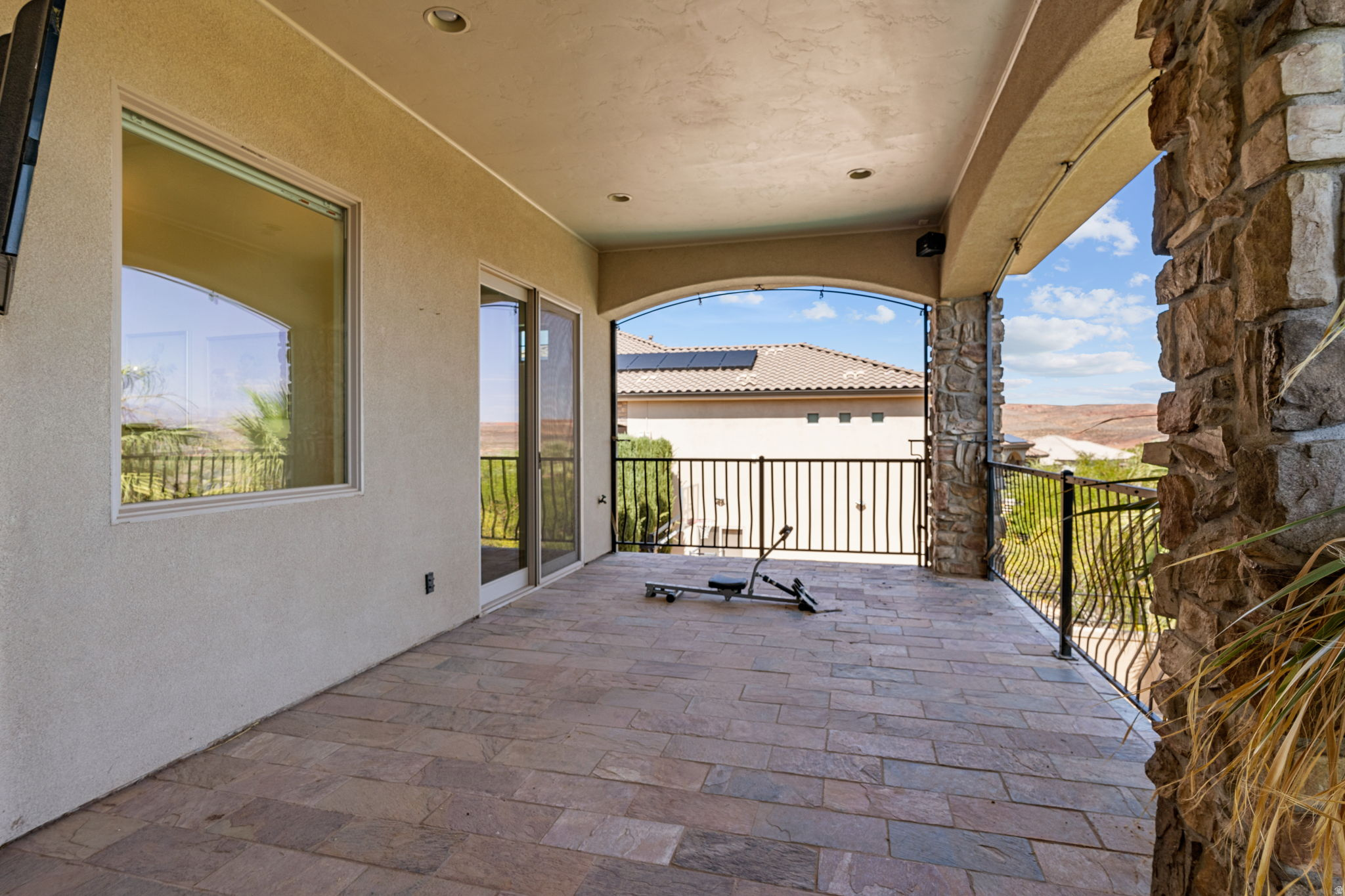 main property photo 84