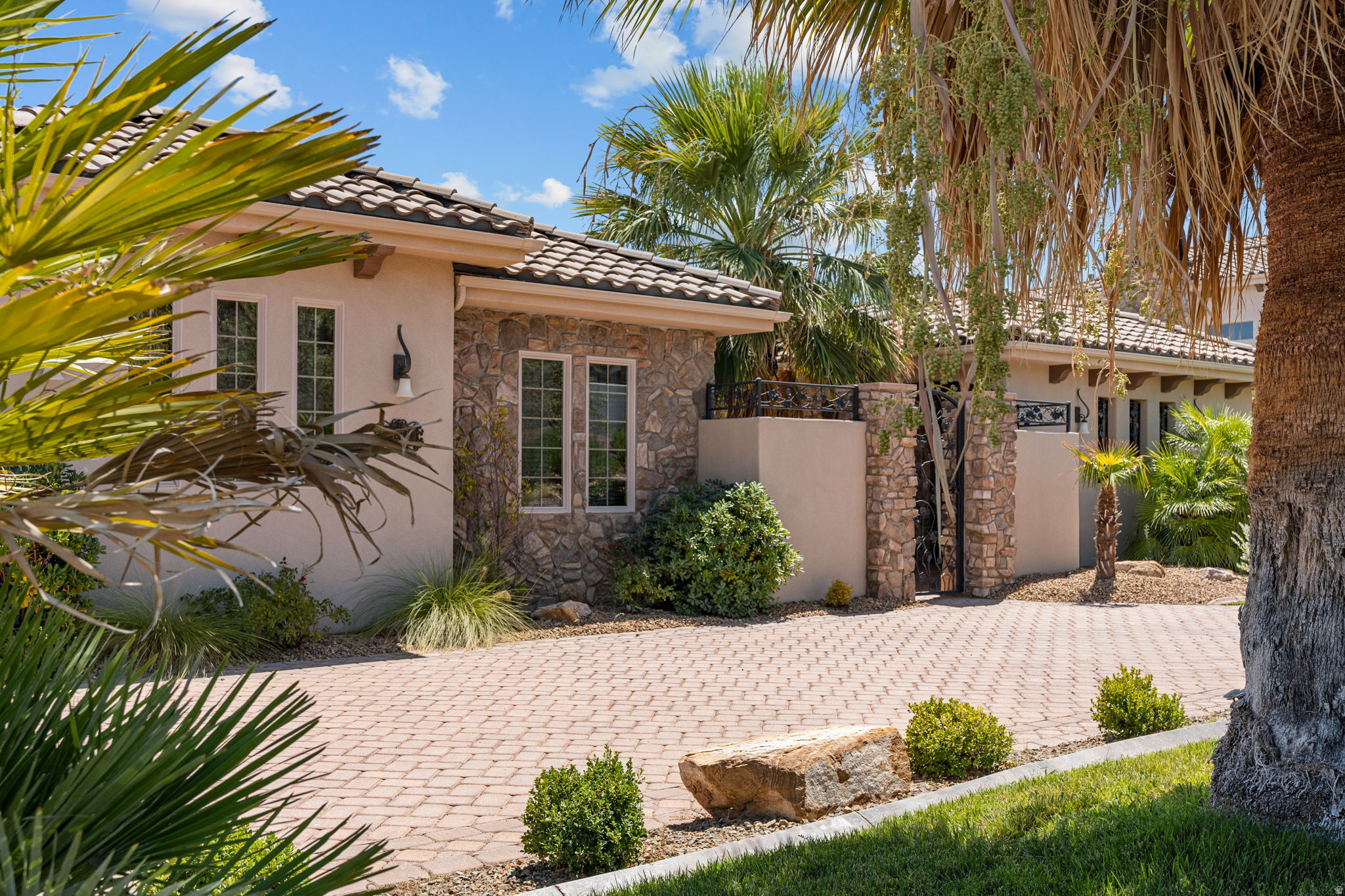 main property photo 99