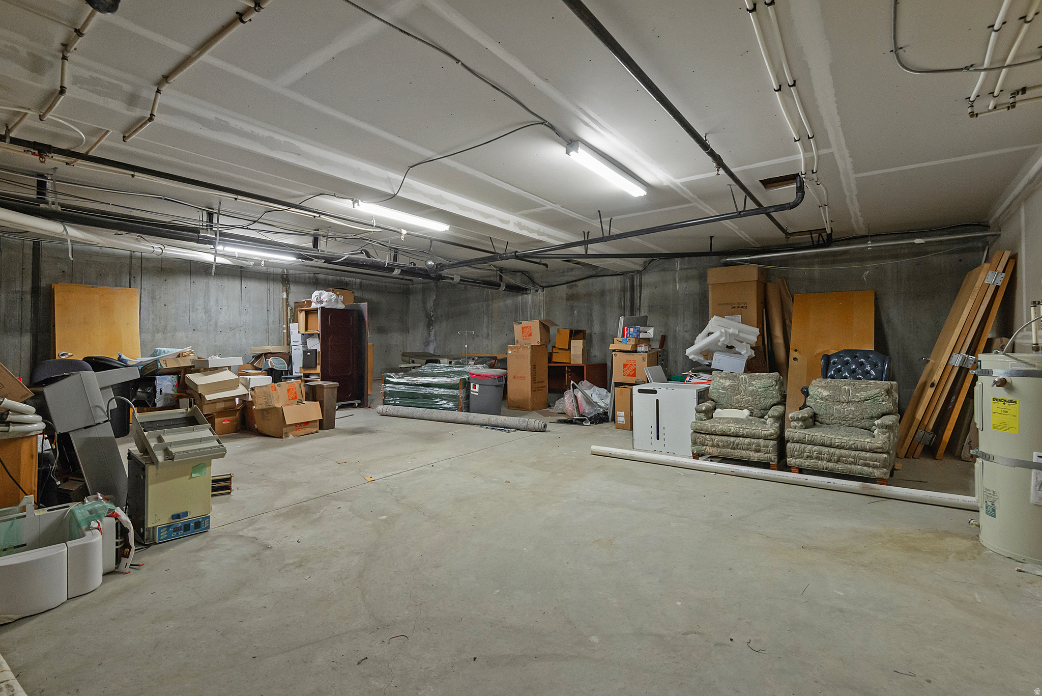 main property photo 25