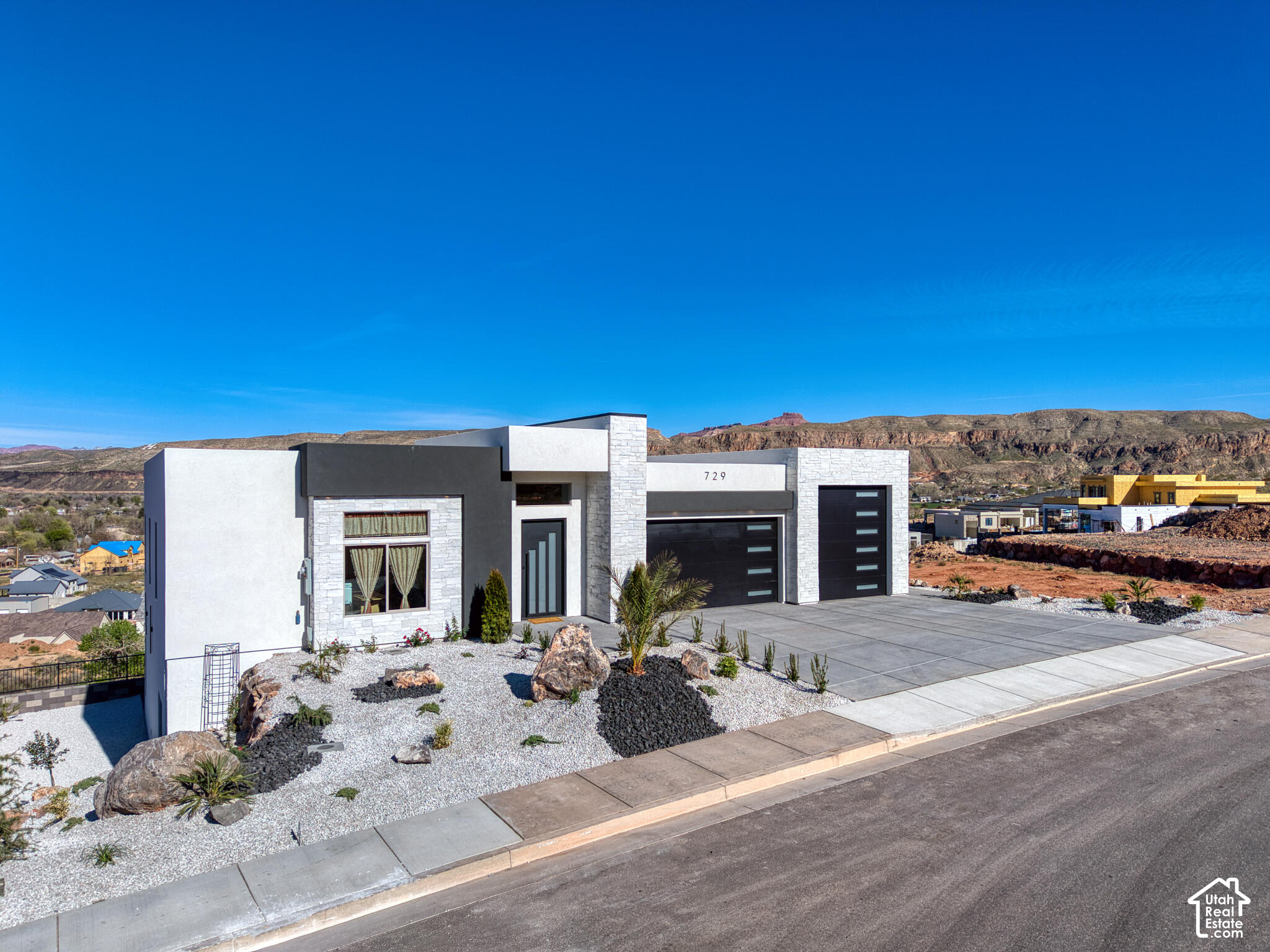 main property photo 70