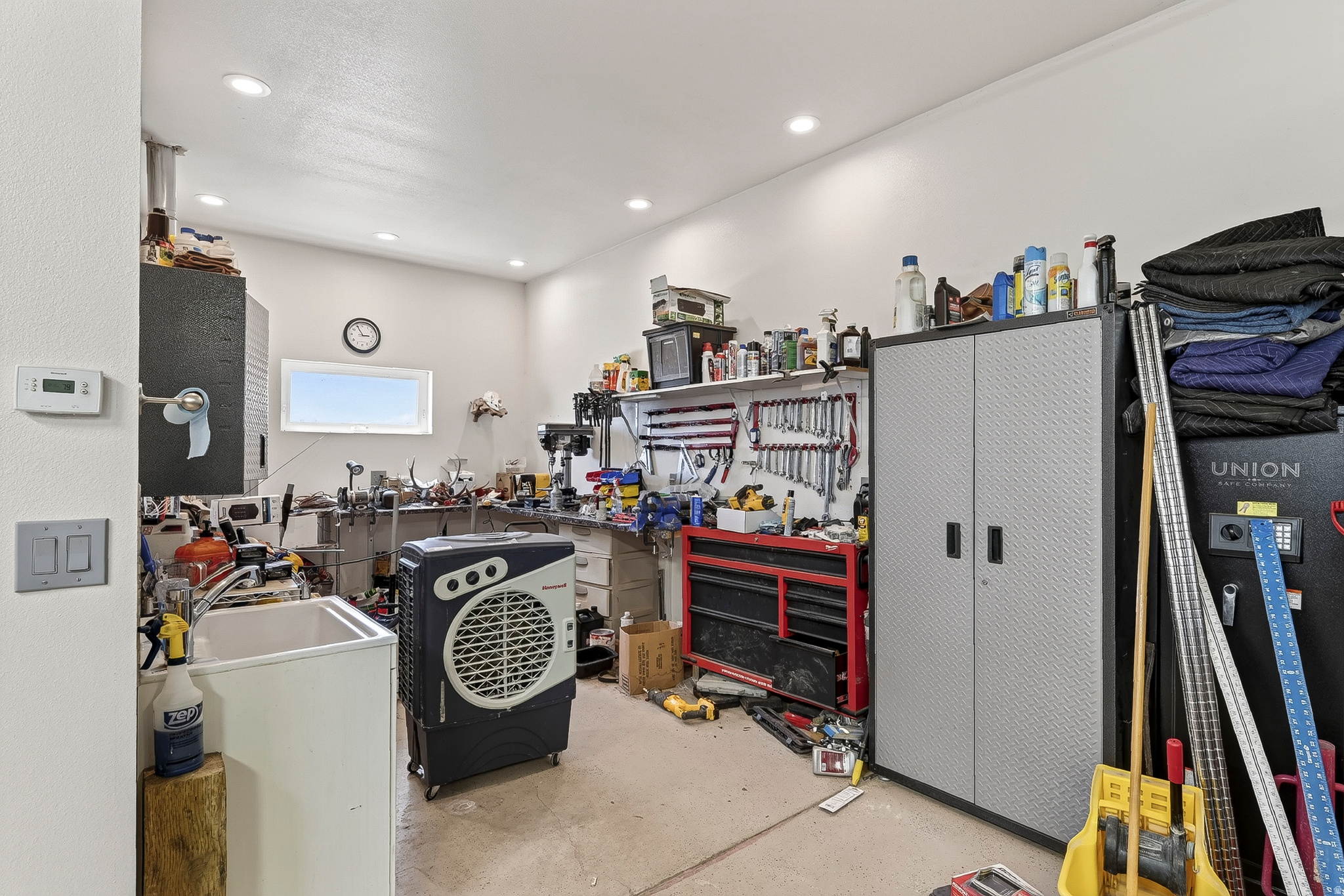 main property photo 80
