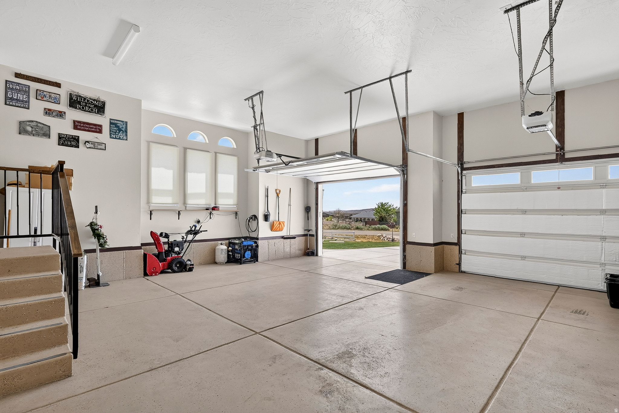 main property photo 82