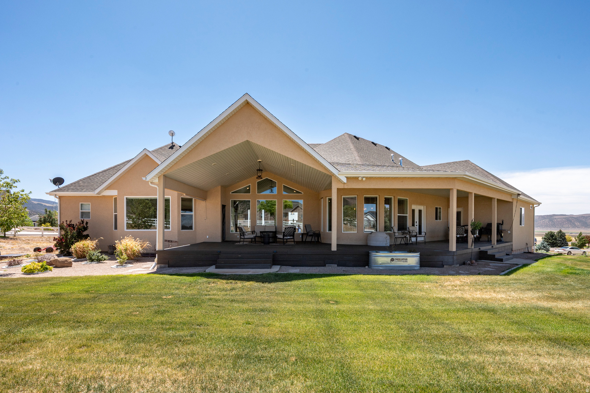 main property photo 83