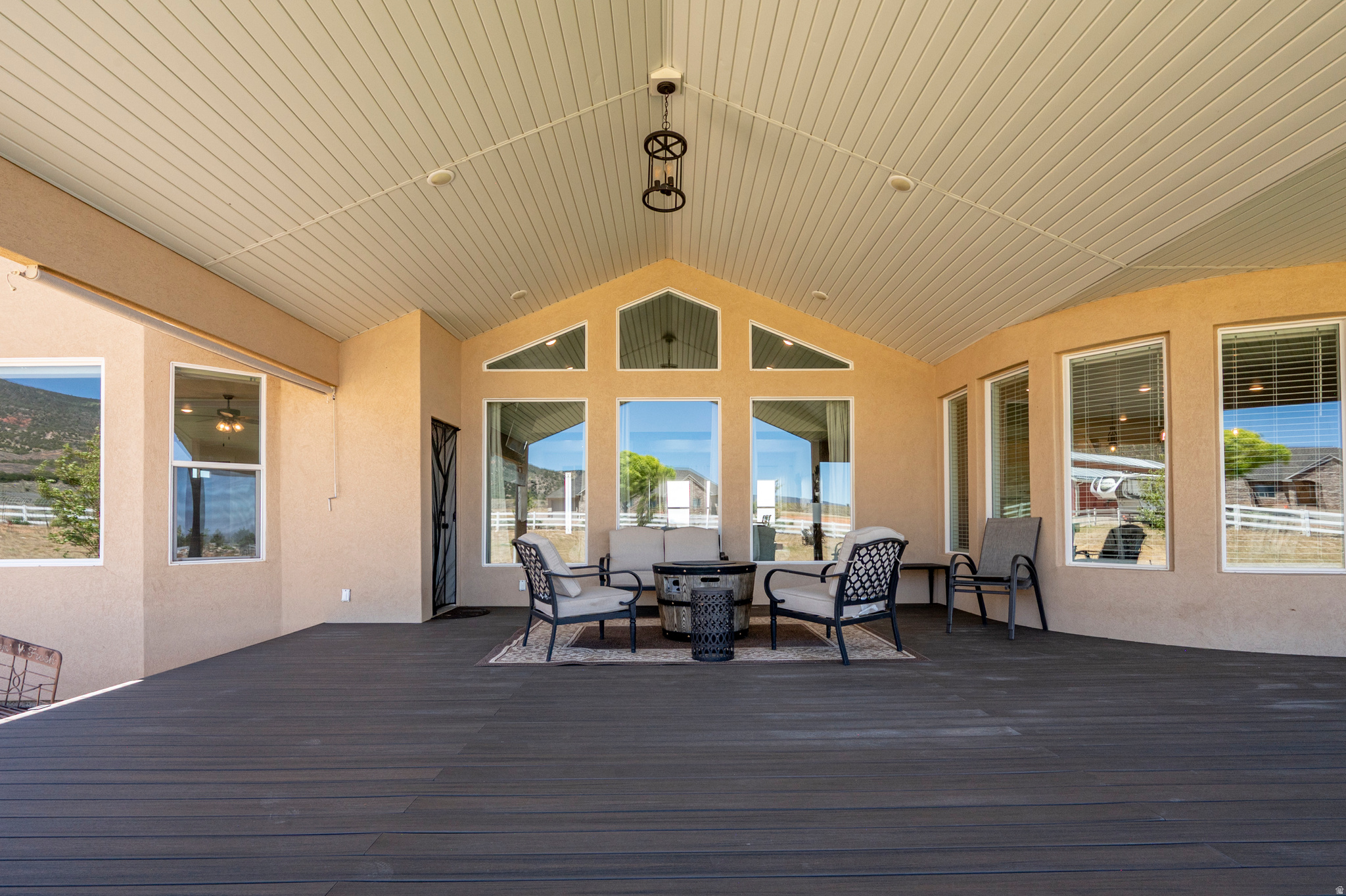 main property photo 89
