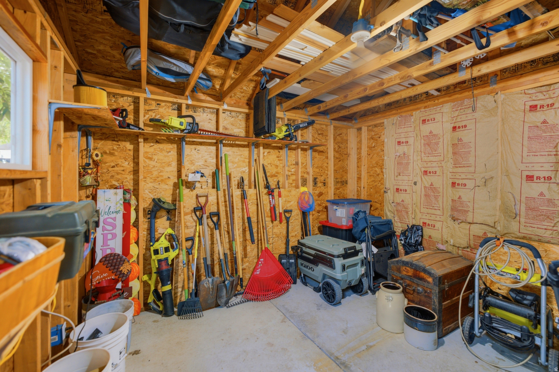 main property photo 51