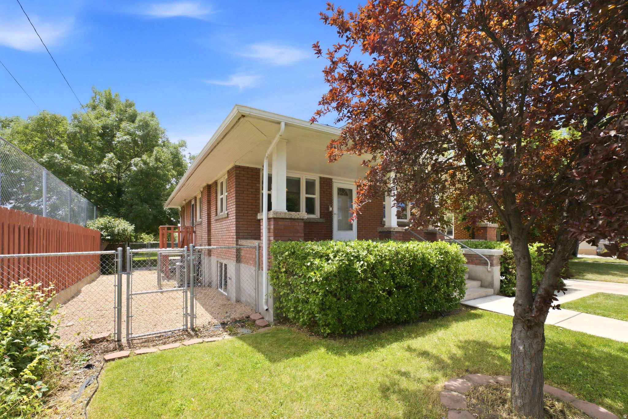 main property photo 48