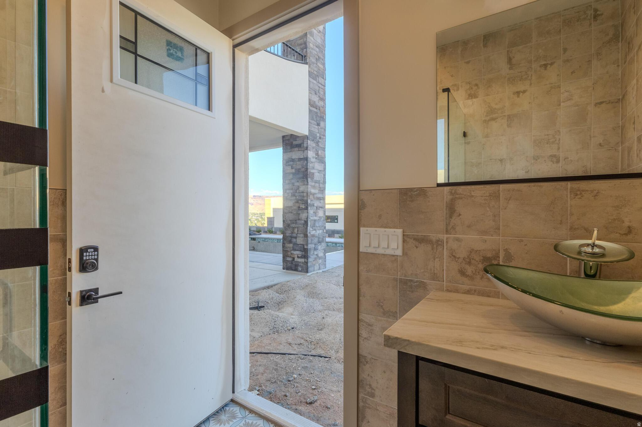 main property photo 73