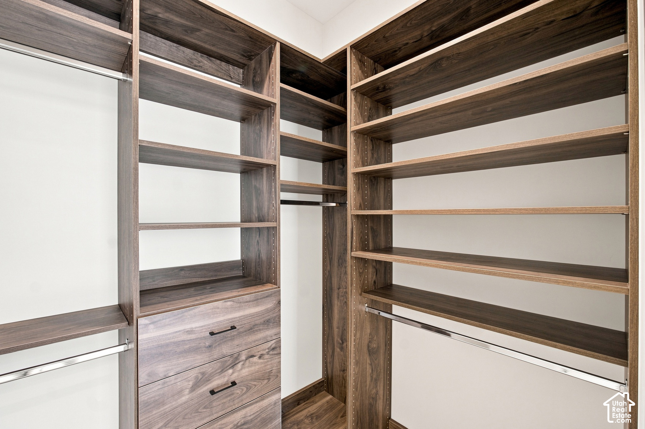main property photo 77