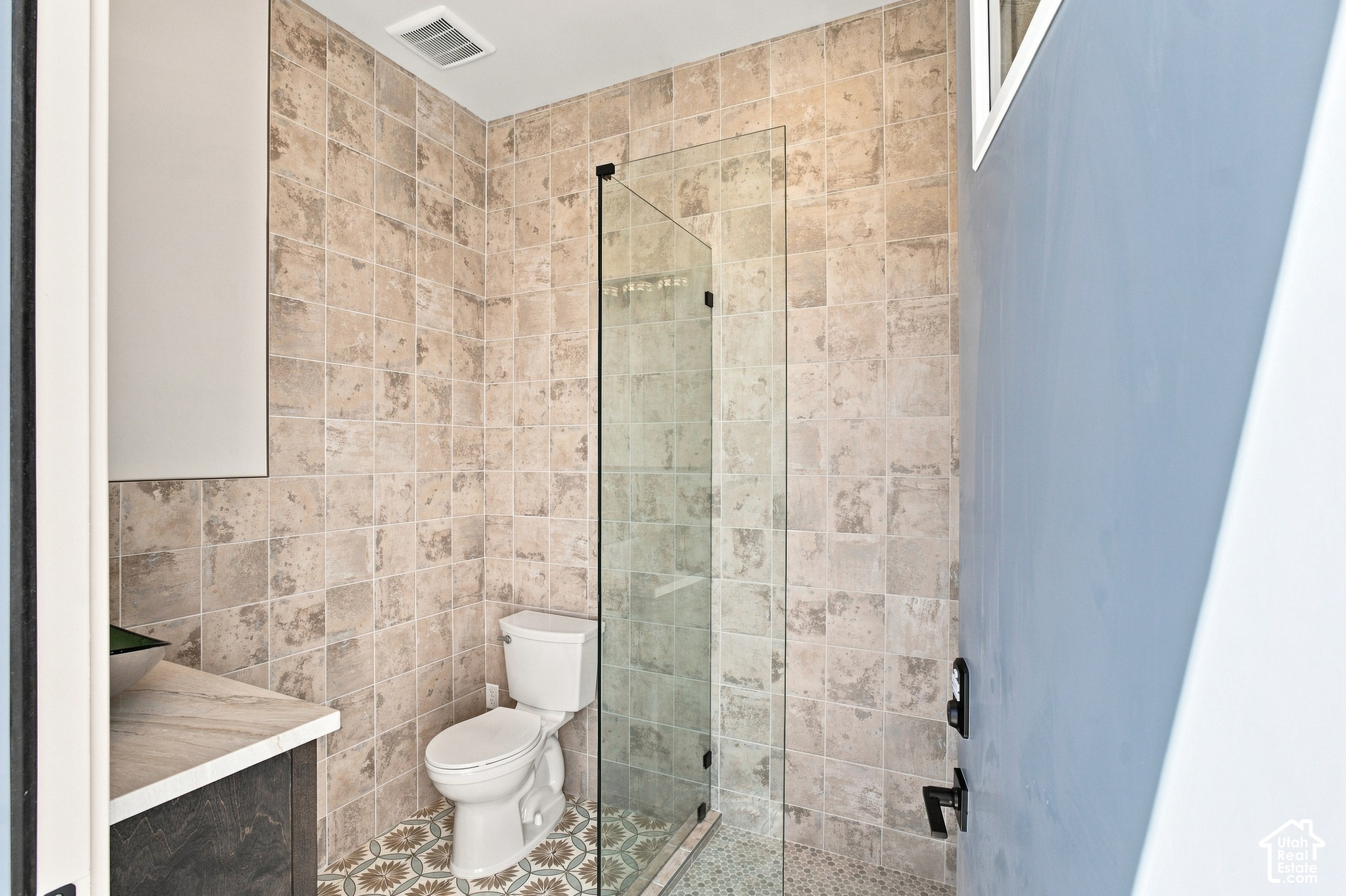 main property photo 83
