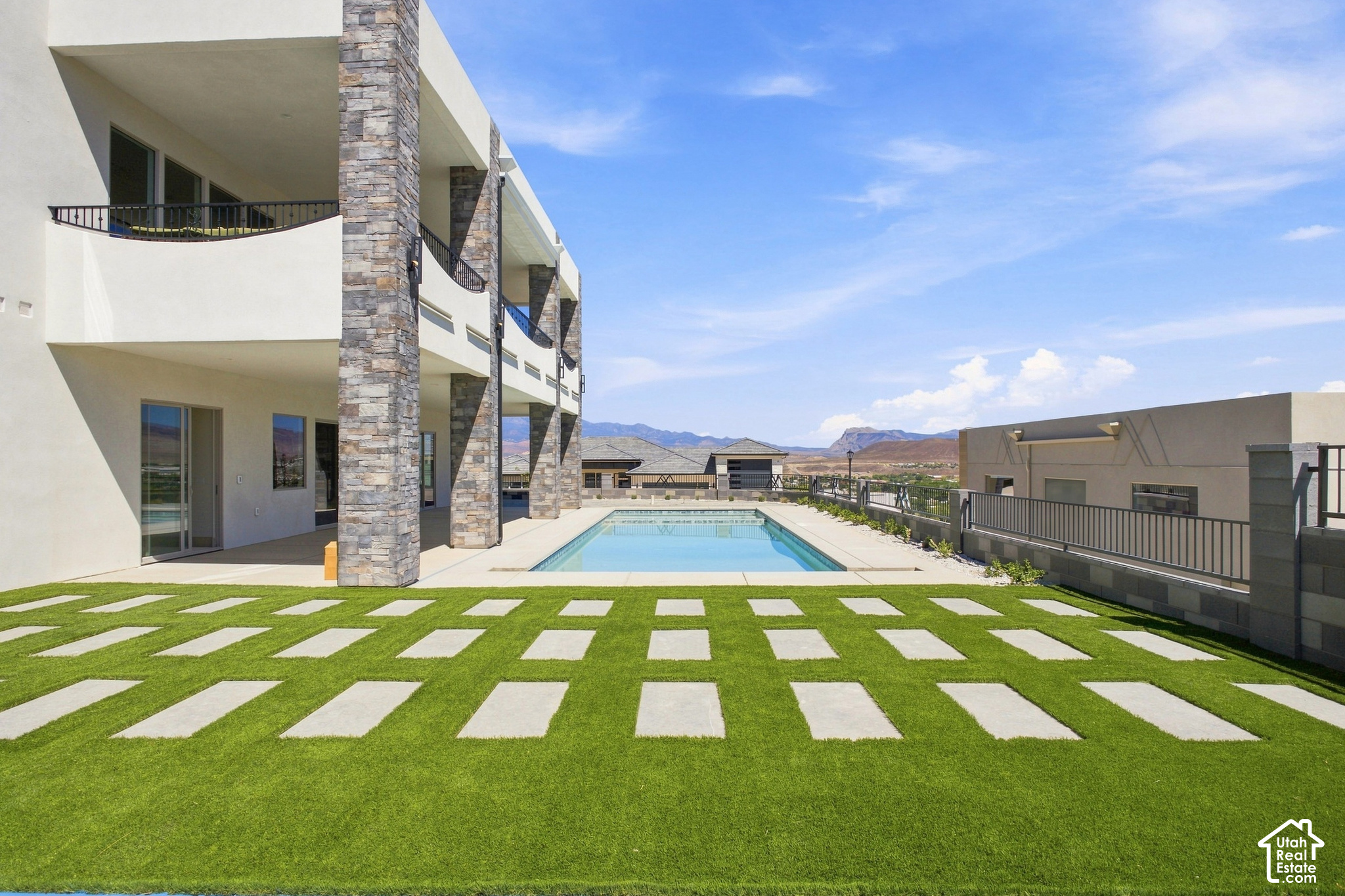 main property photo 86