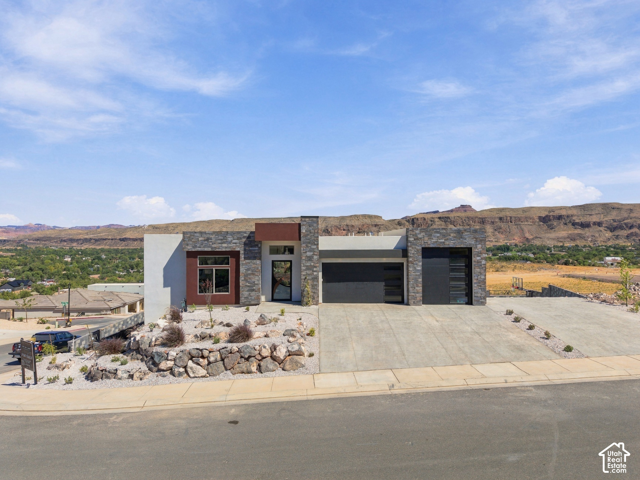 main property photo 95