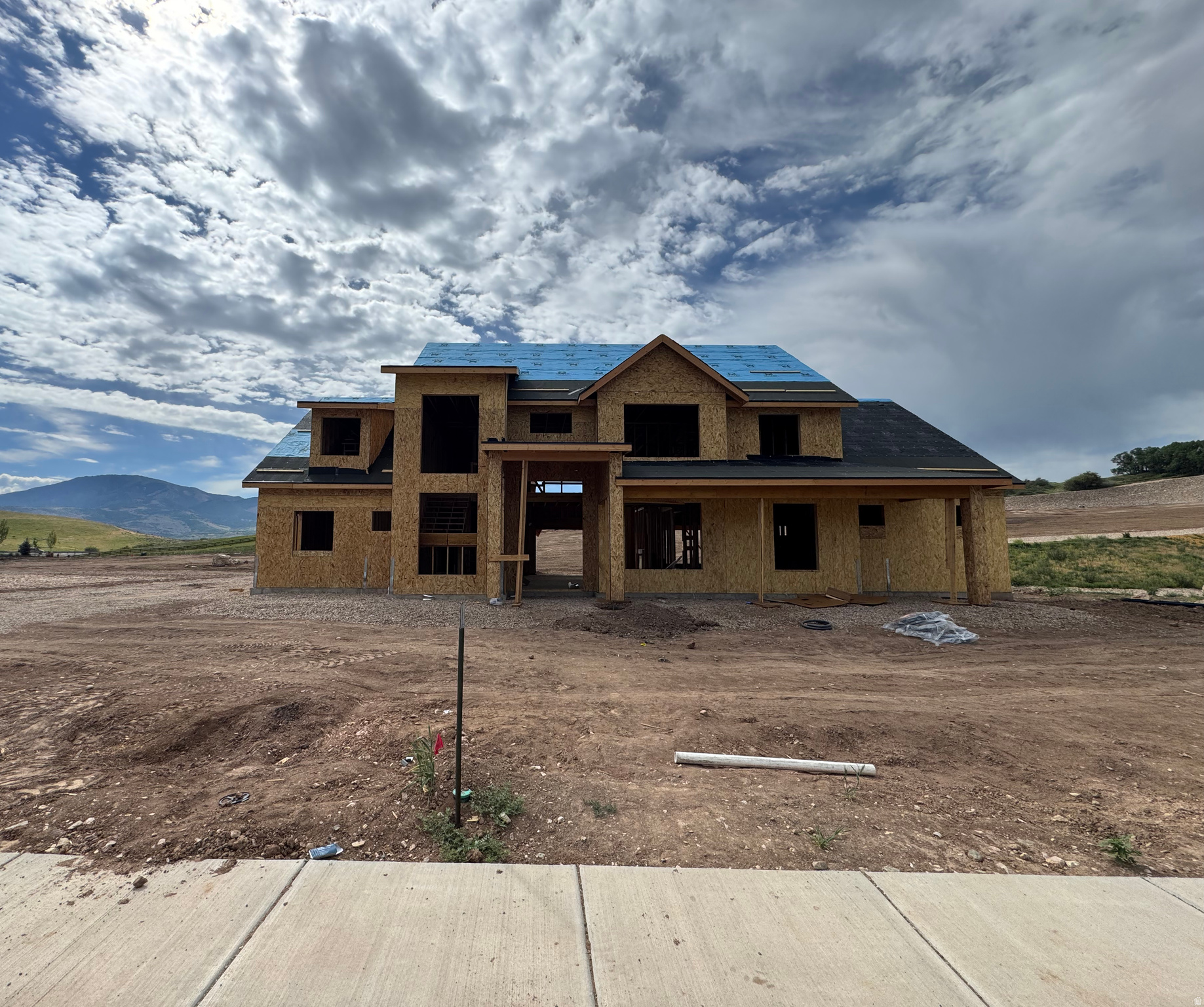 main property photo 0