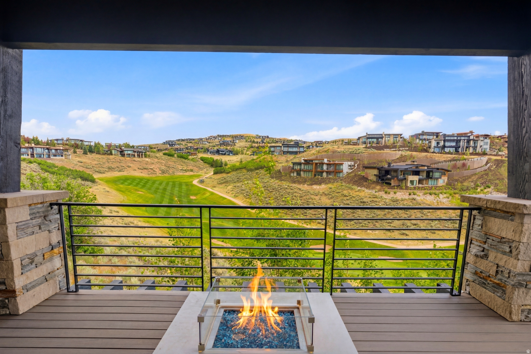 main property photo 41