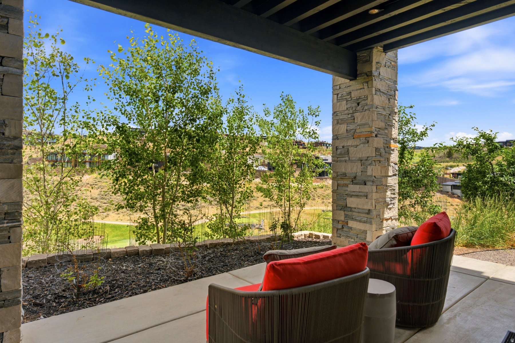 main property photo 87