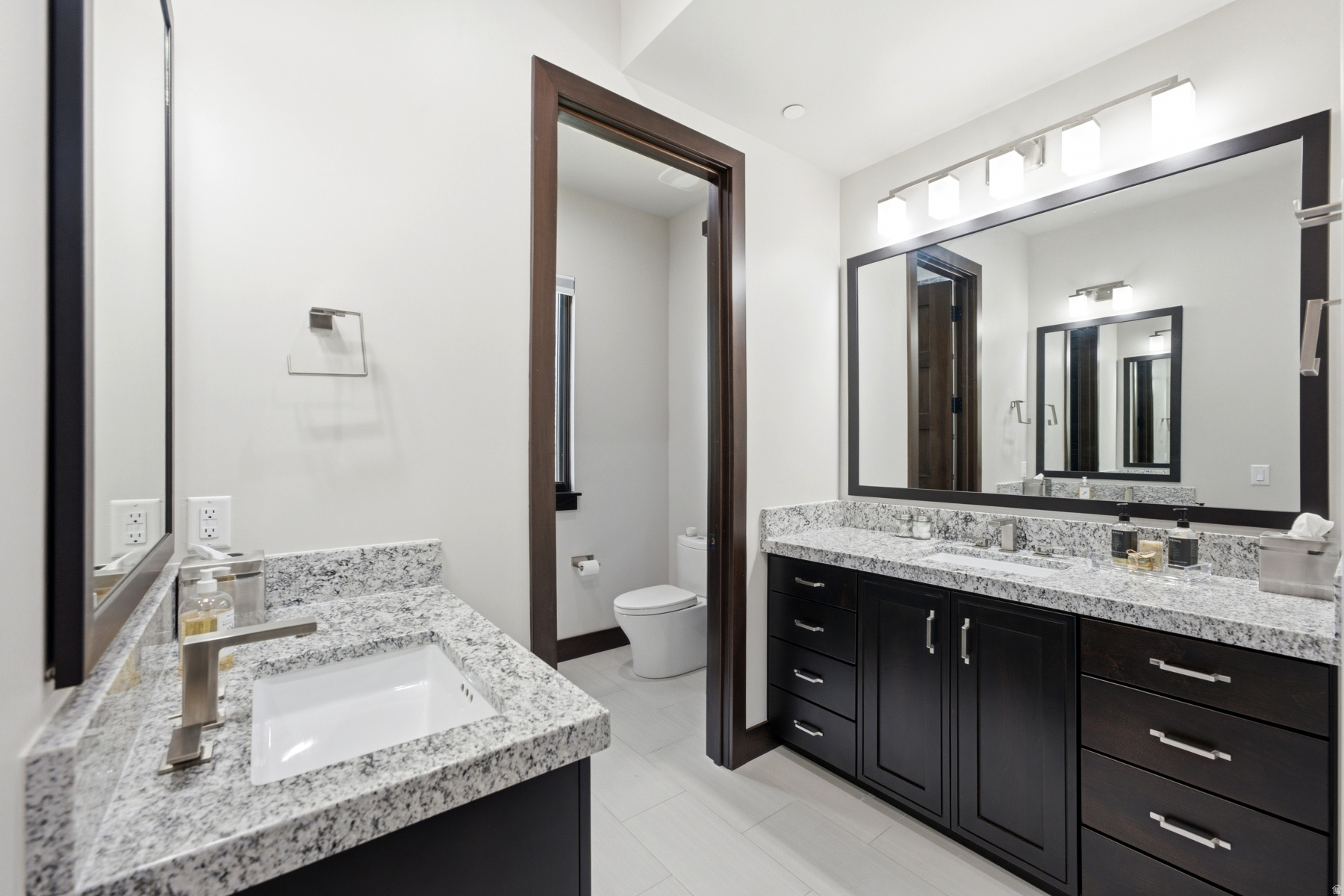 main property photo 90