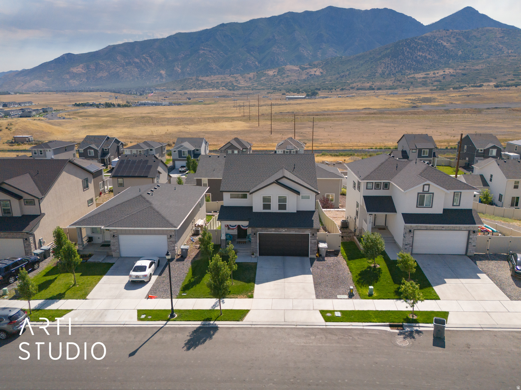 main property photo 35