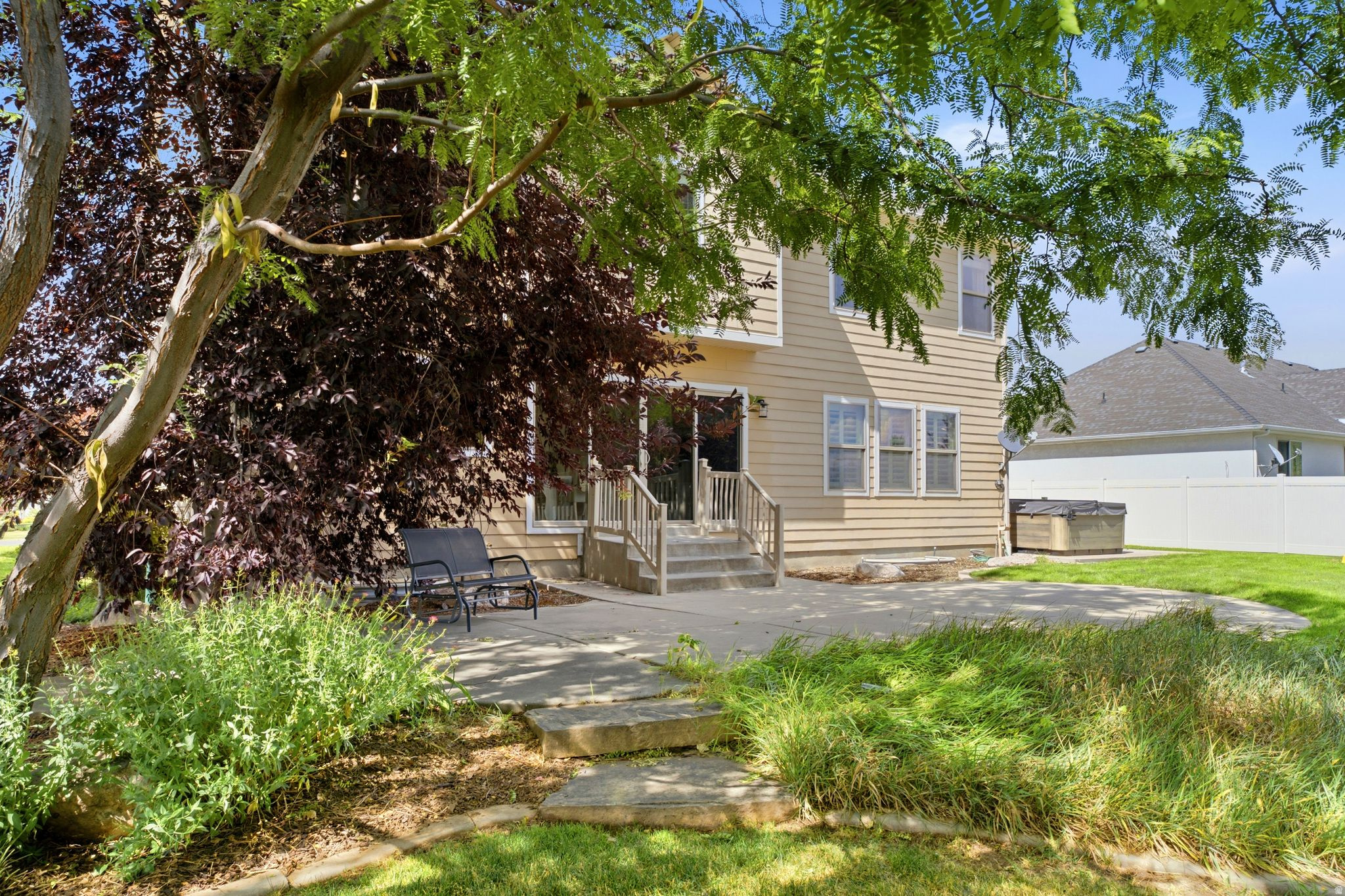 main property photo 76