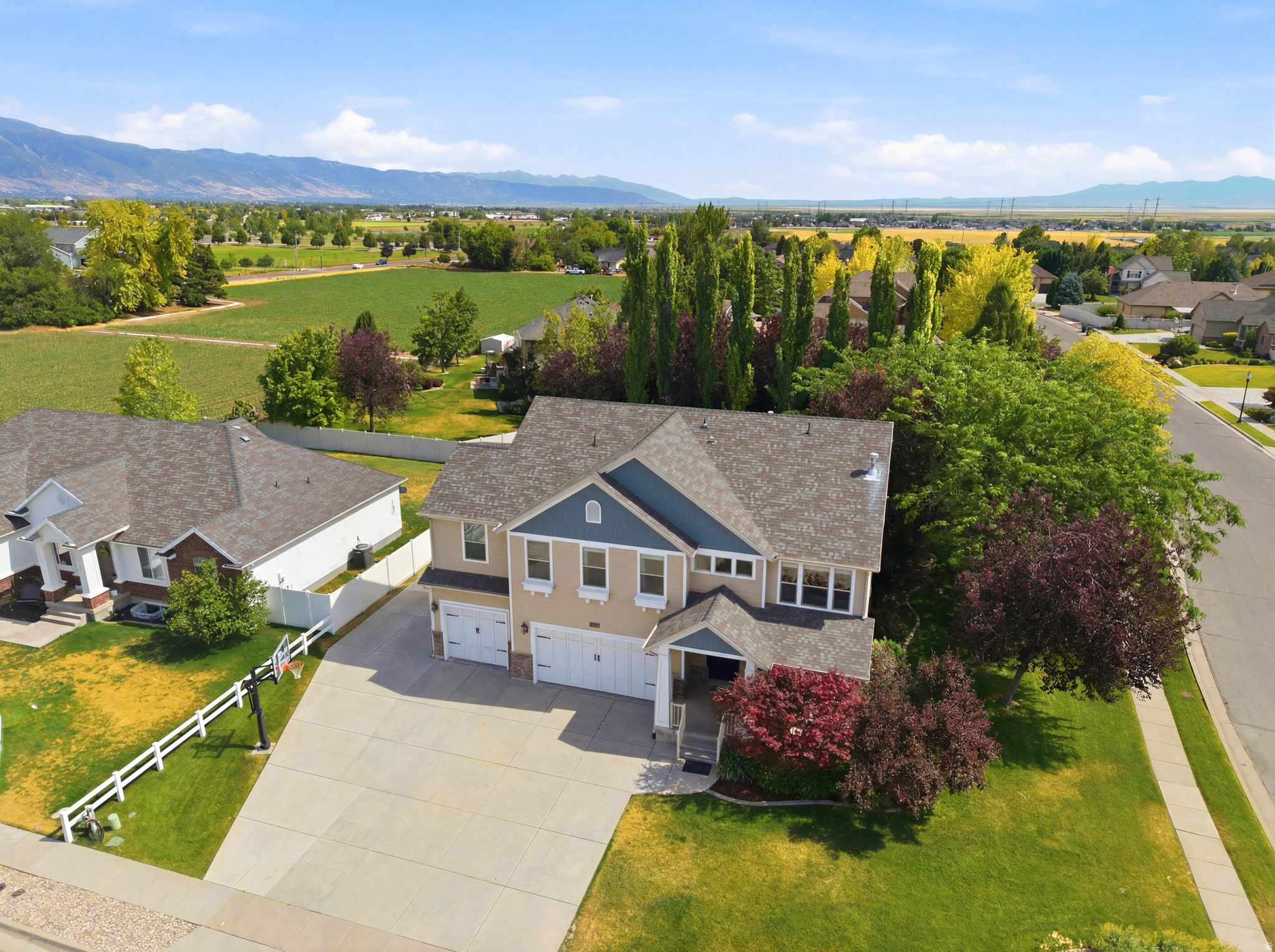 main property photo 85