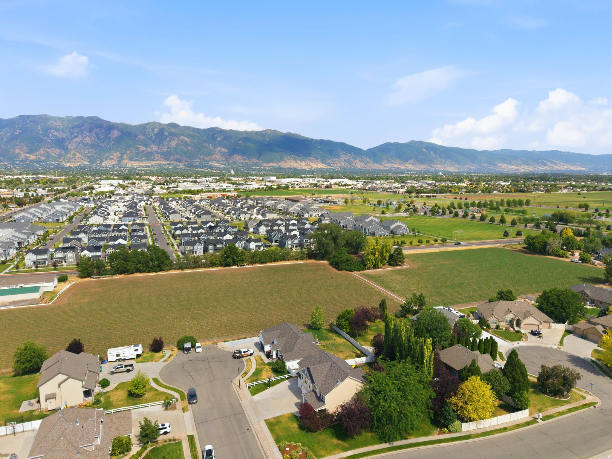 main property photo 90