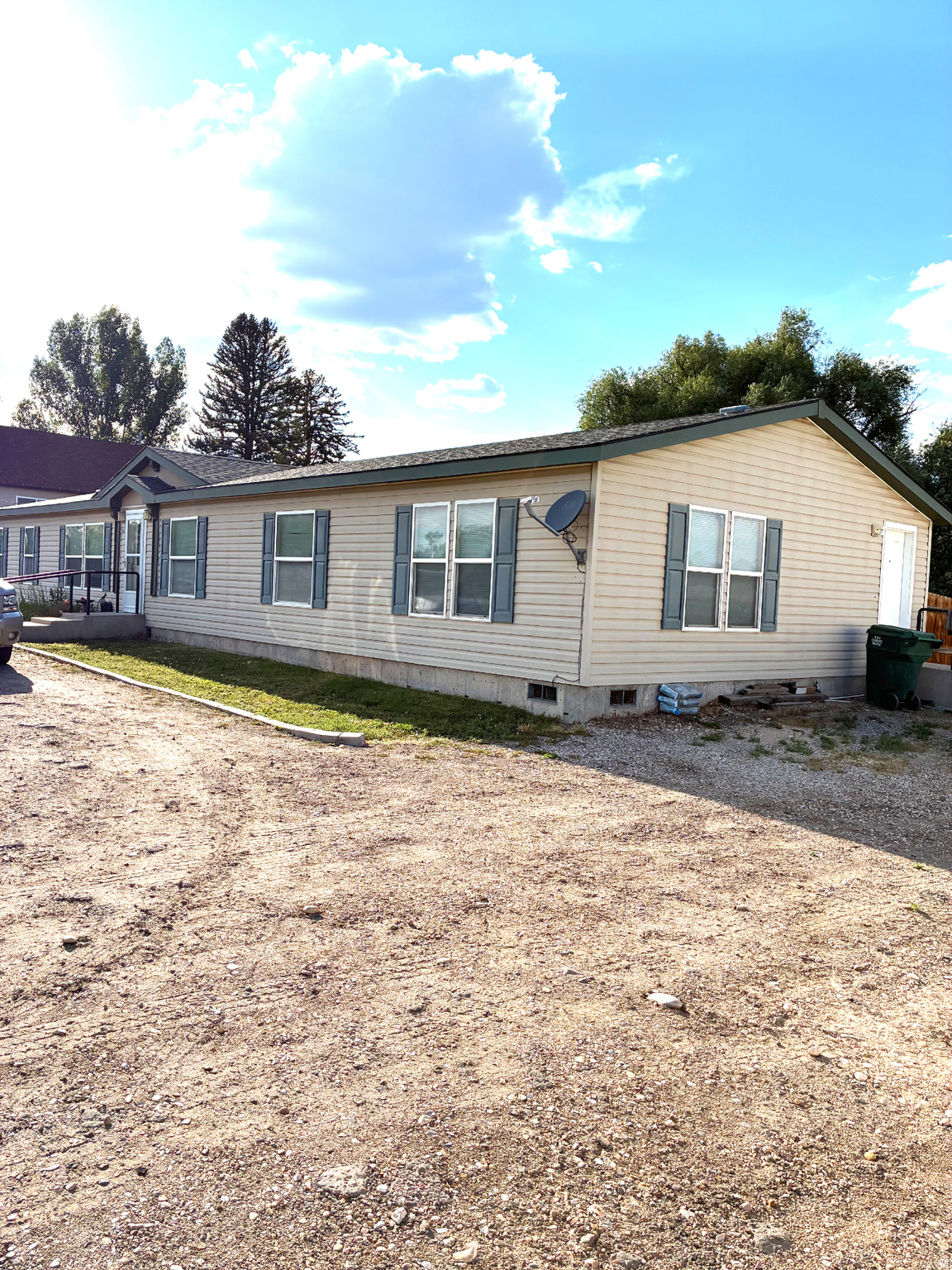 main property photo 37