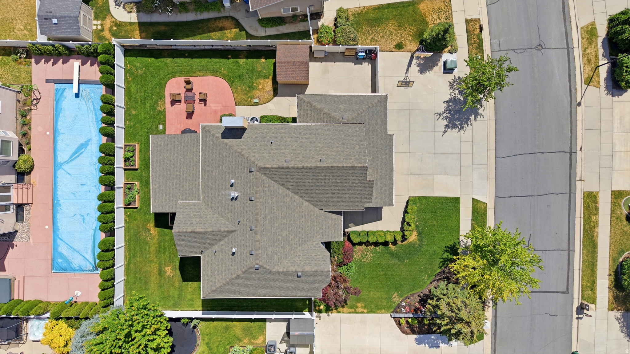 main property photo 42