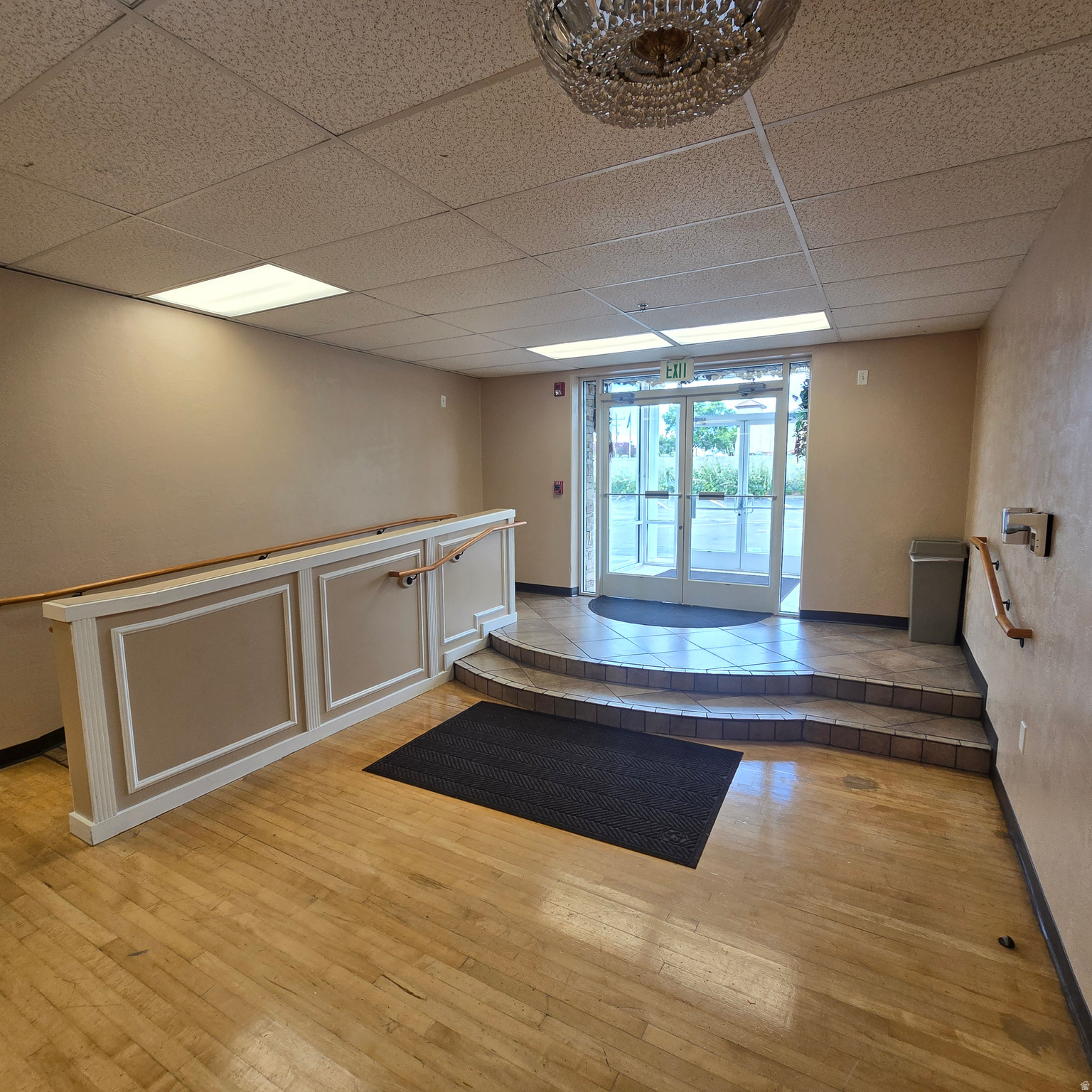 main property photo 30