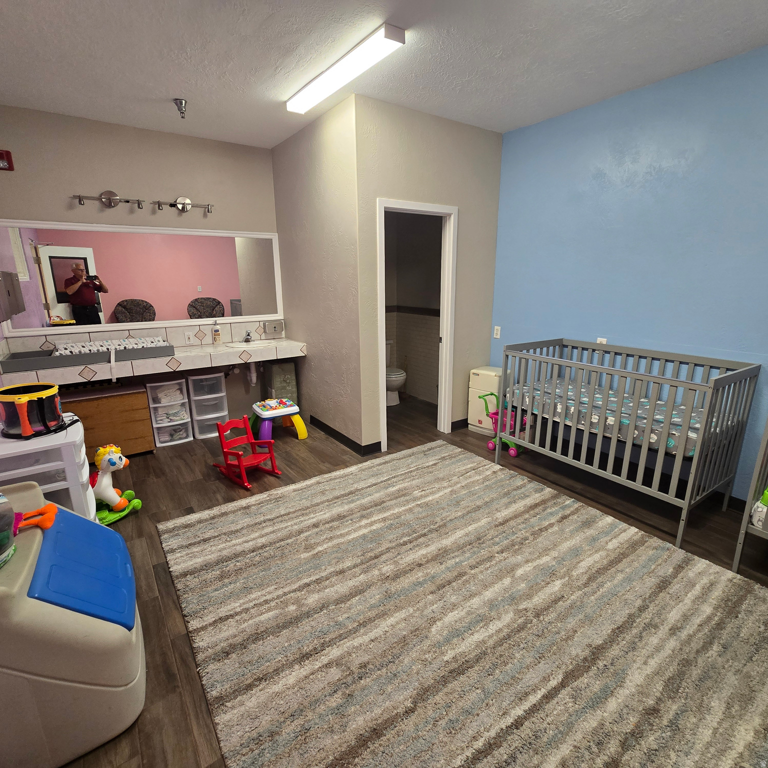 main property photo 33
